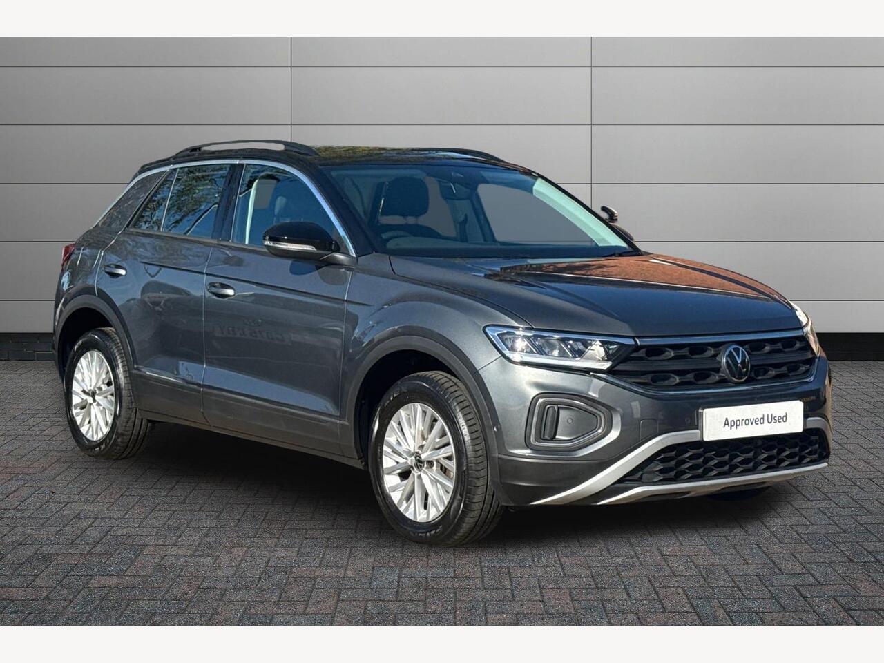 Main listing image - Volkswagen T-Roc