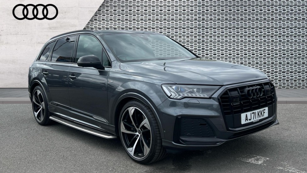Main listing image - Audi Q7