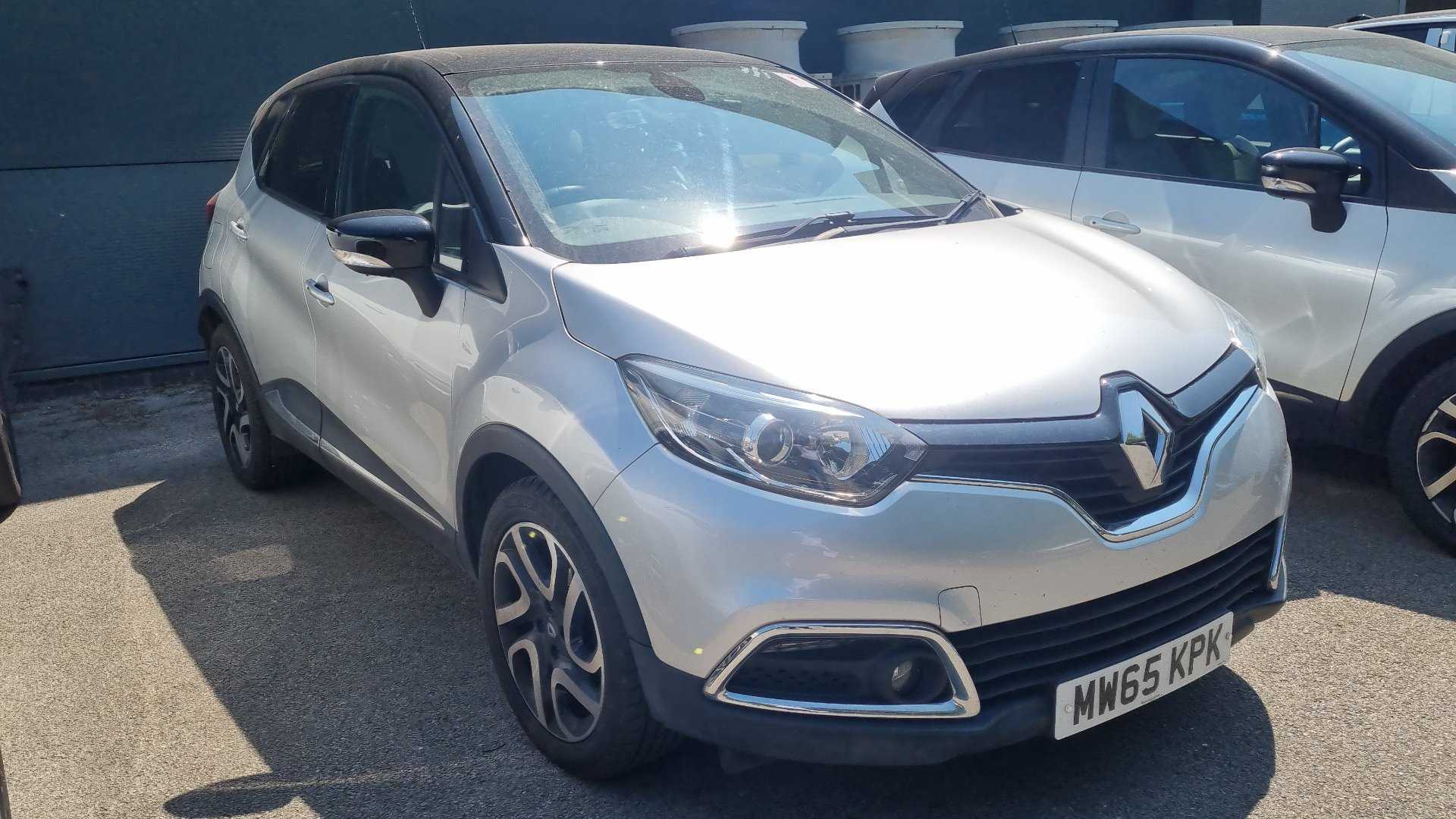 Main listing image - Renault Captur