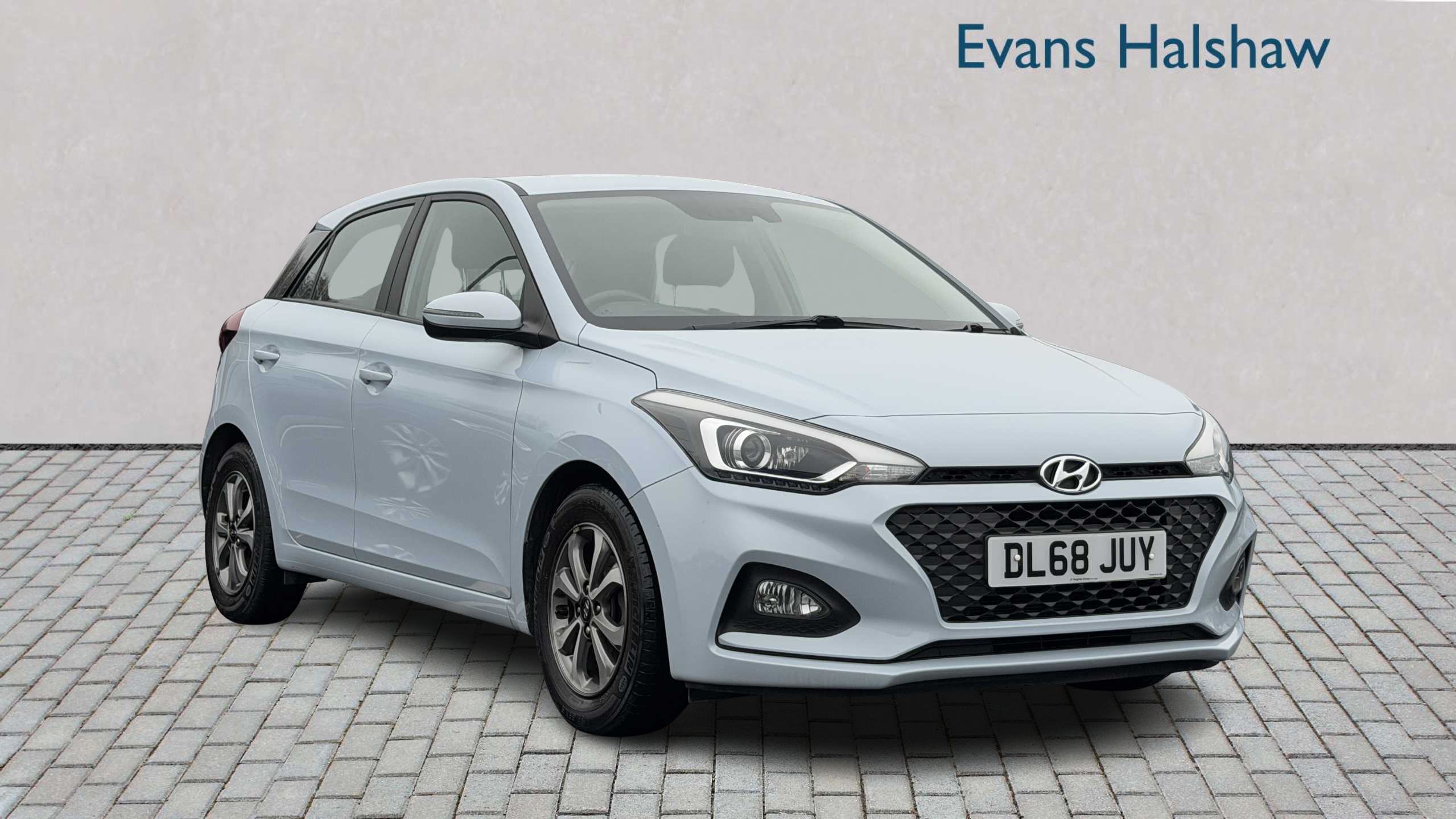 Main listing image - Hyundai i20
