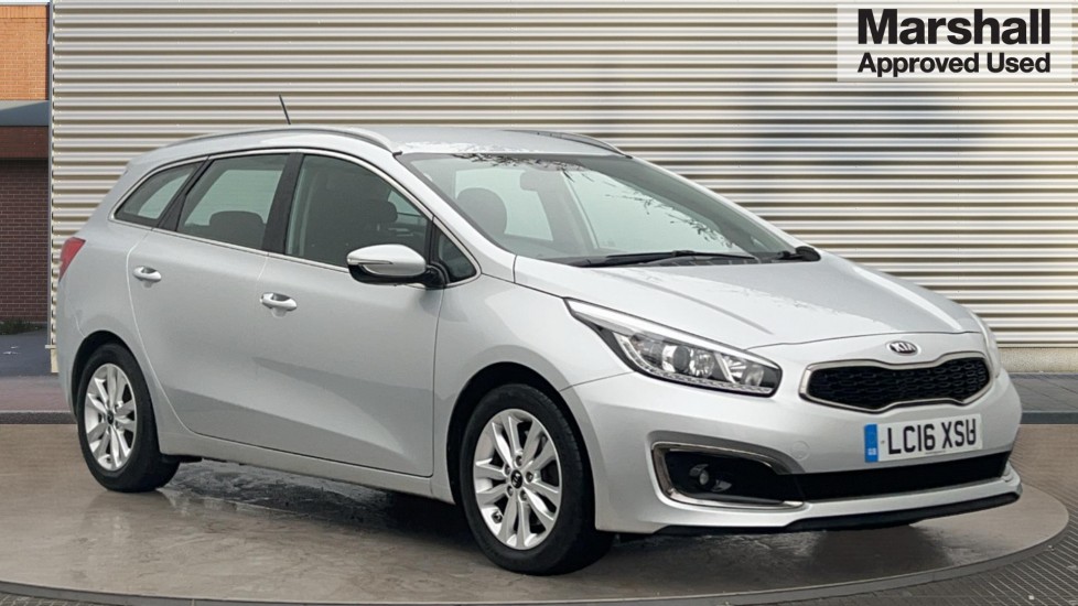 Main listing image - Kia Ceed SW