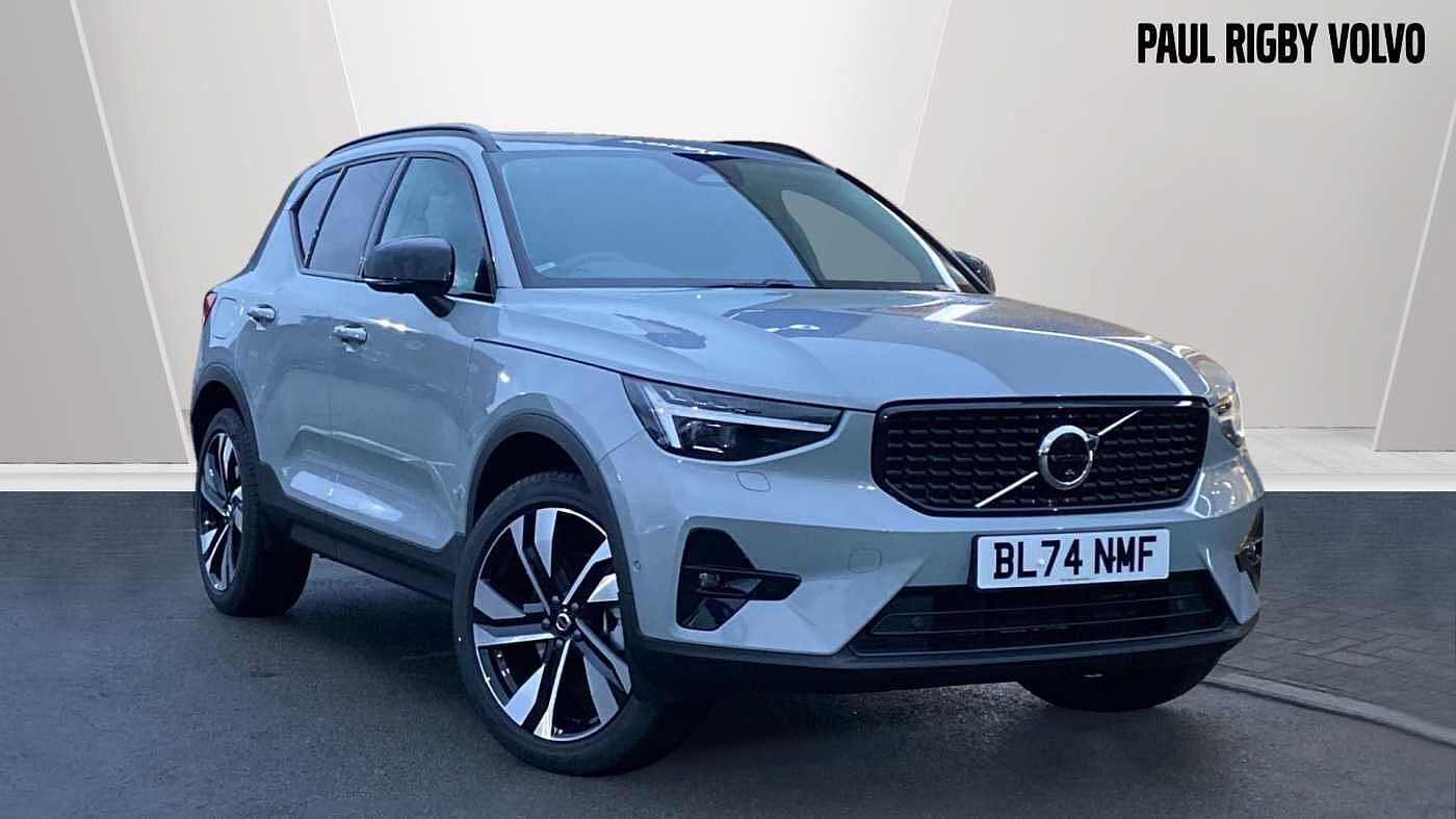 Main listing image - Volvo XC40