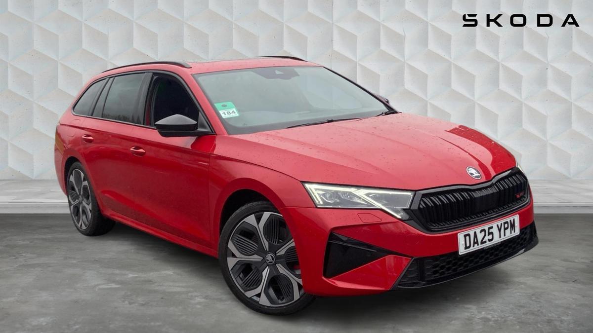 Main listing image - Skoda Octavia Estate