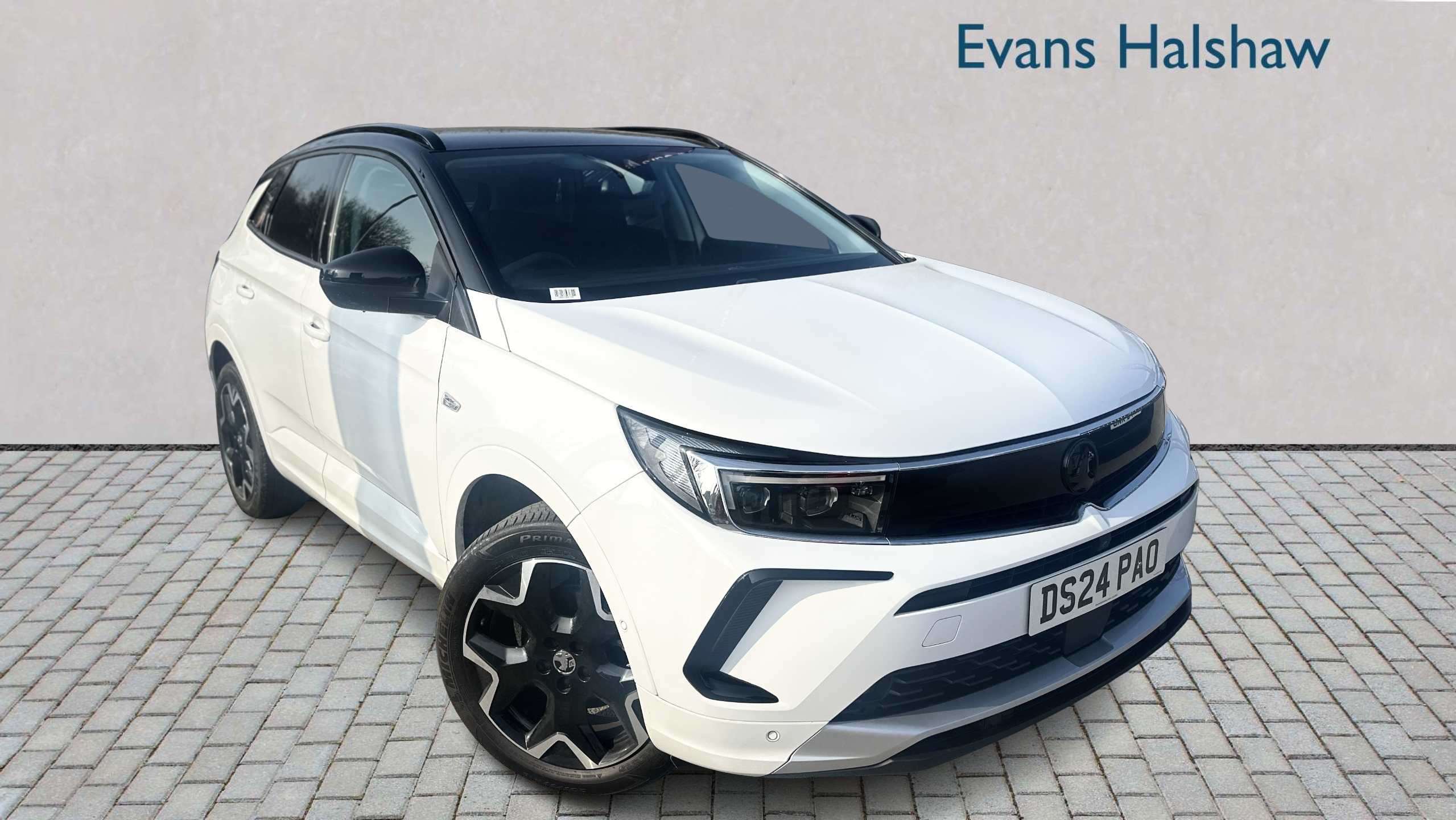 Main listing image - Vauxhall Grandland