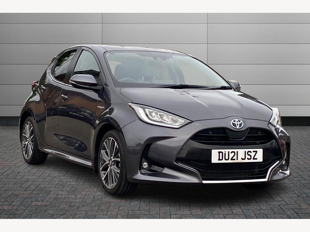 Main listing image - Toyota Yaris