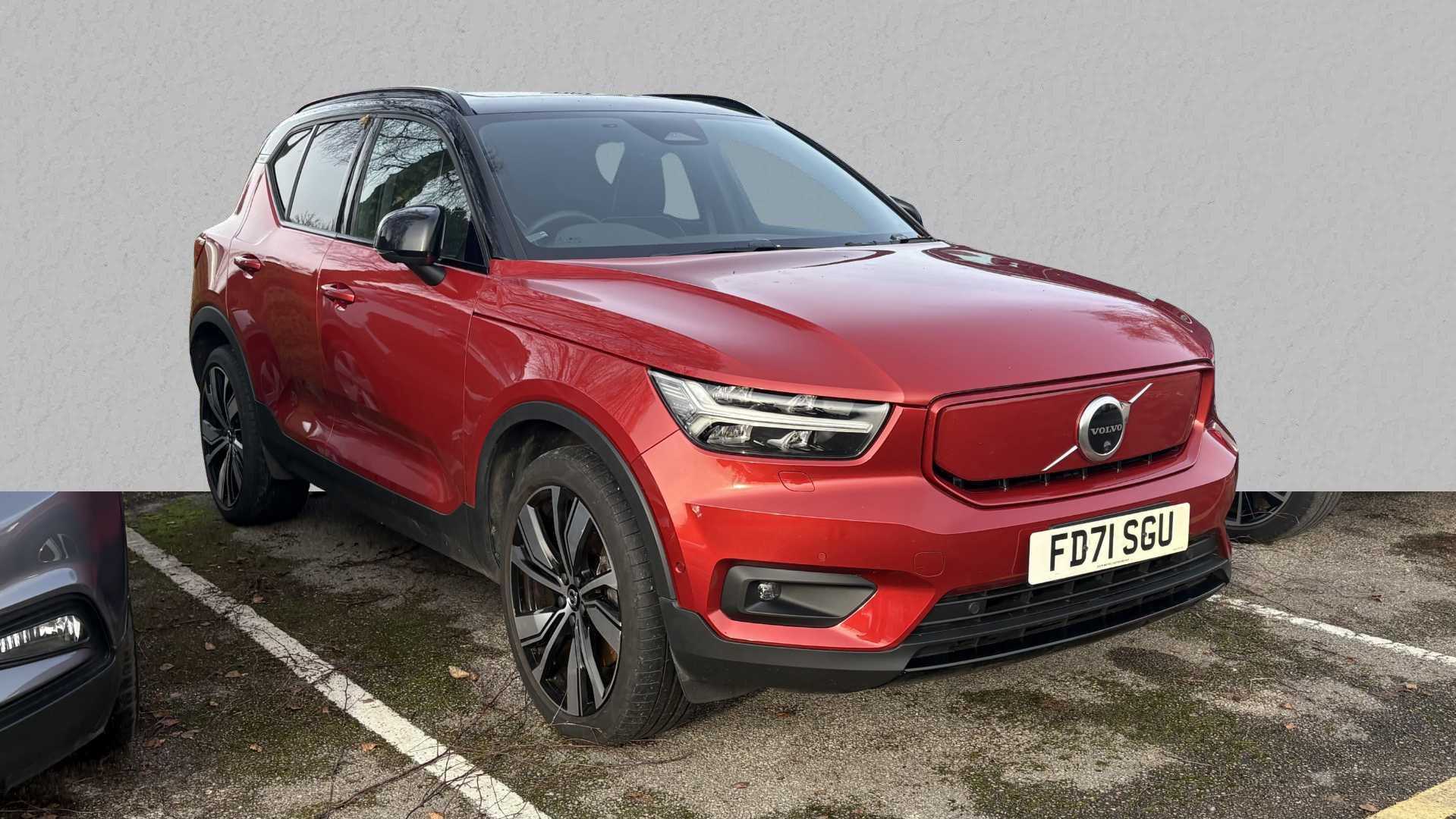 Main listing image - Volvo XC40 Recharge