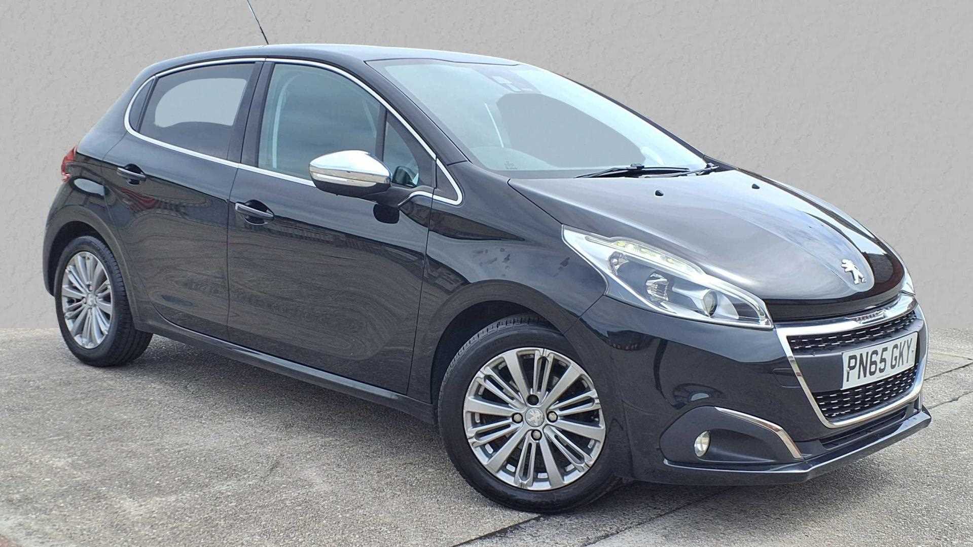 Main listing image - Peugeot 208
