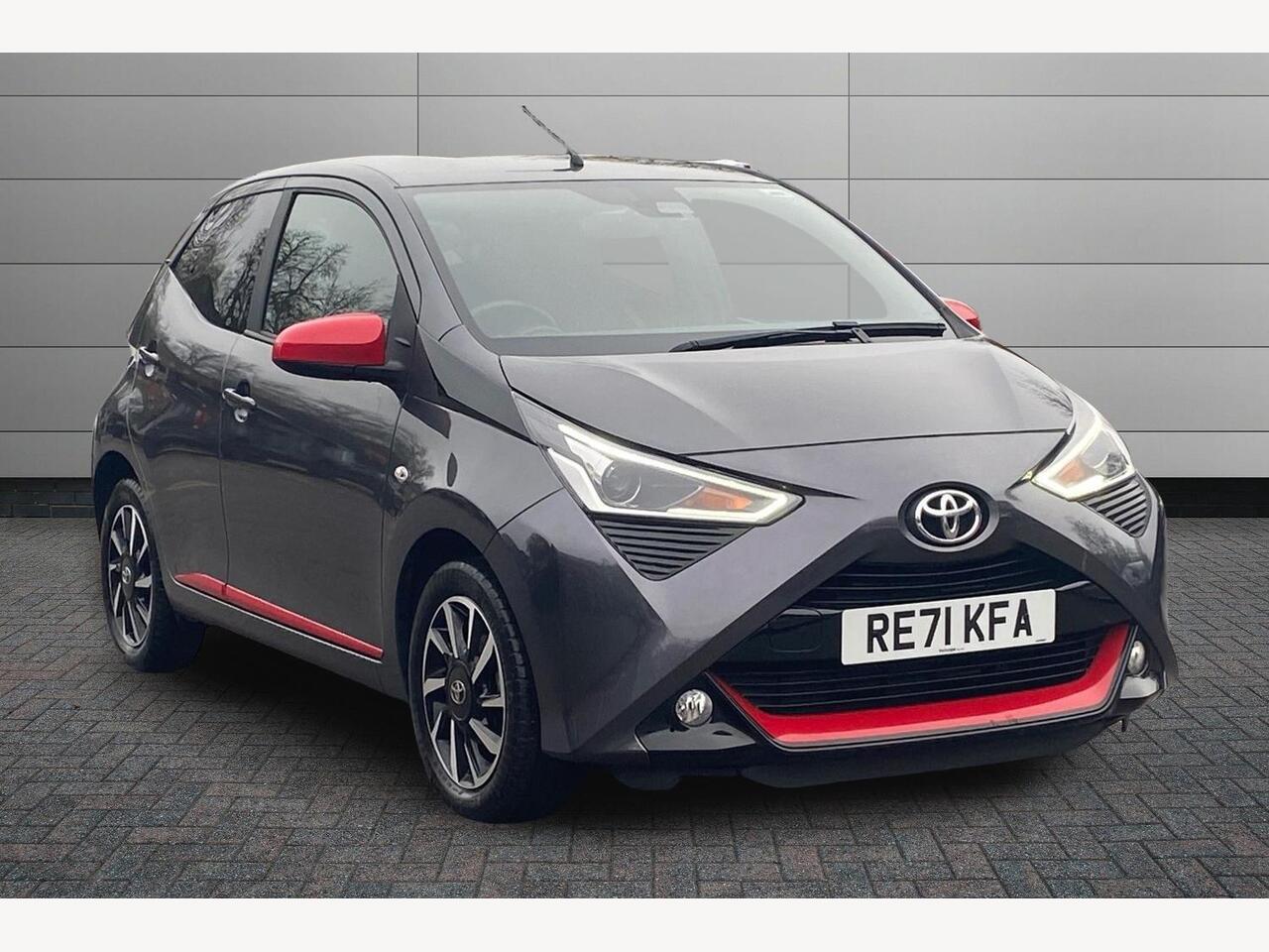 Main listing image - Toyota Aygo