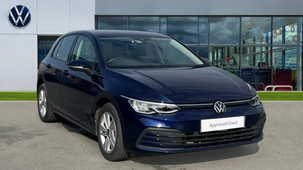 Main listing image - Volkswagen Golf