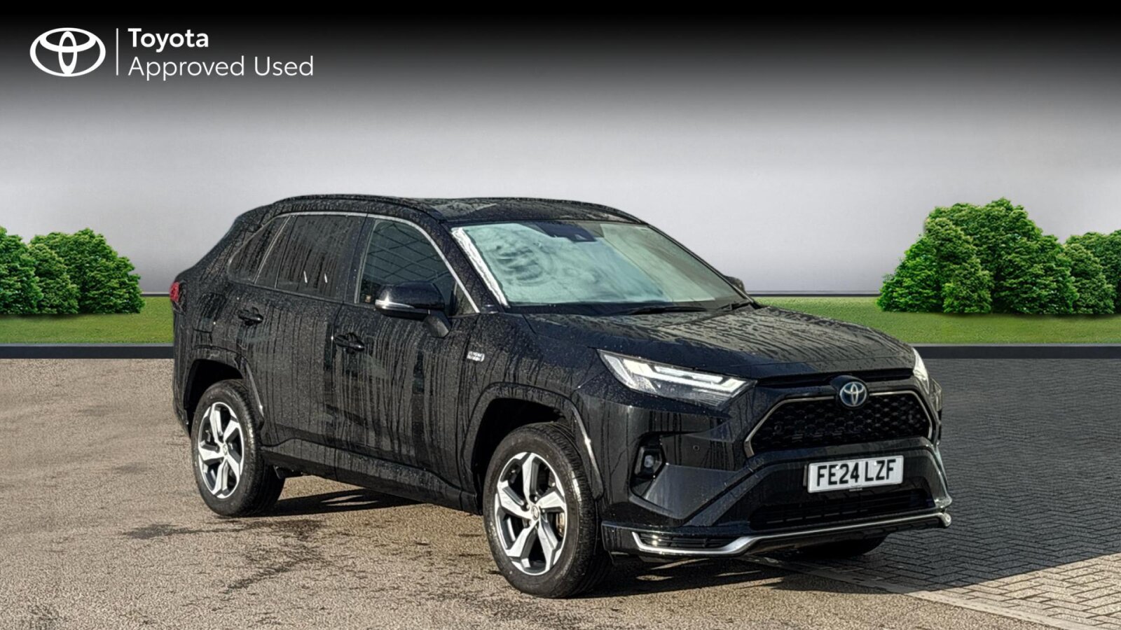 Main listing image - Toyota RAV4