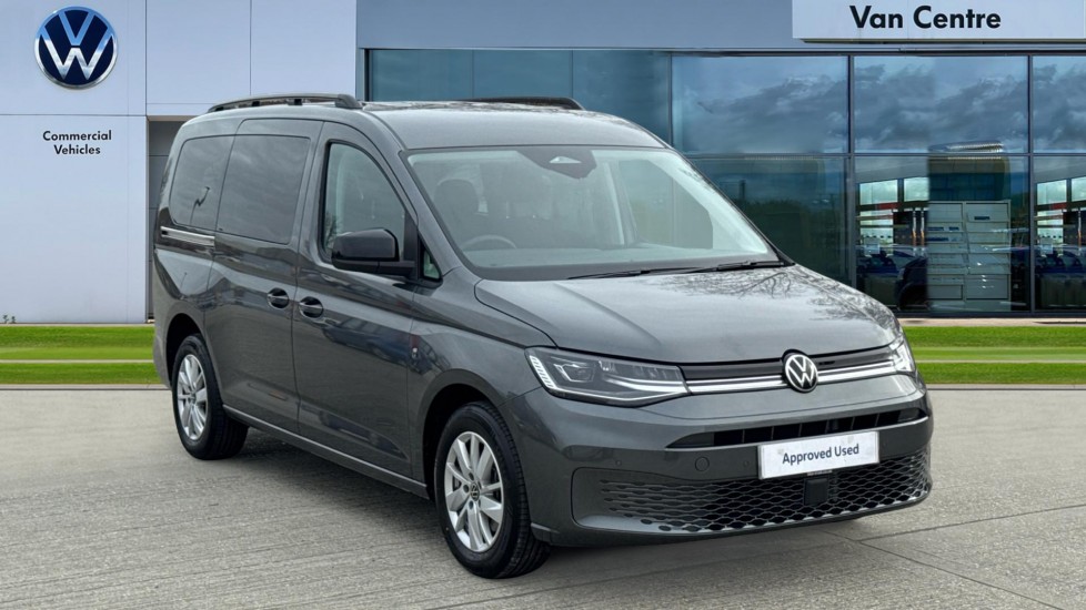 Main listing image - Volkswagen Caddy Maxi