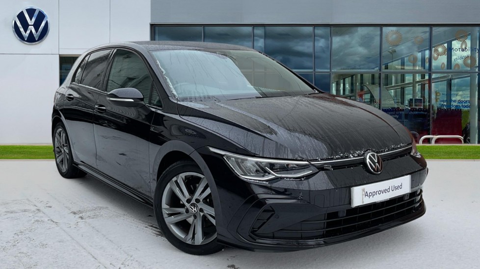 Main listing image - Volkswagen Golf