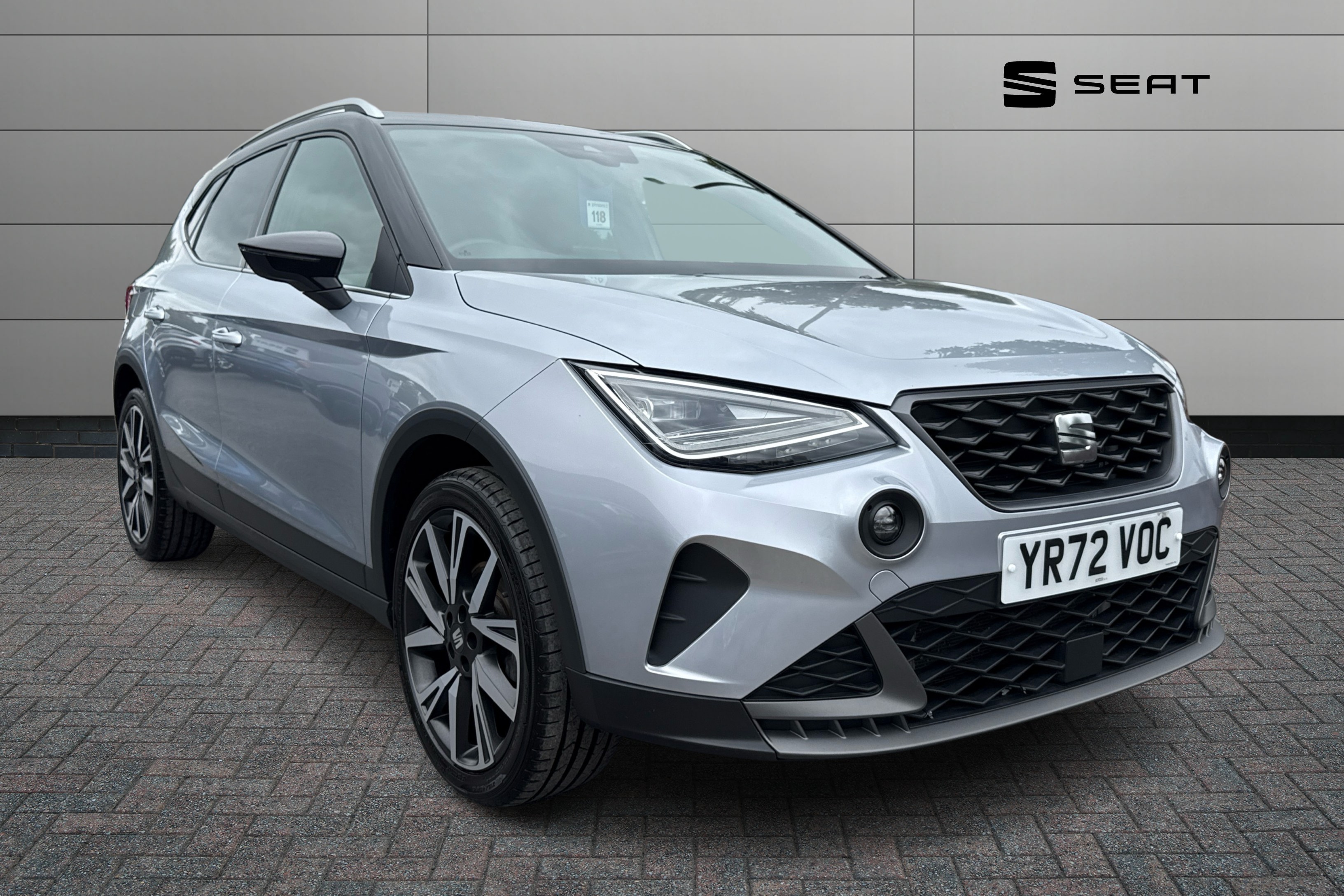 Main listing image - SEAT Arona