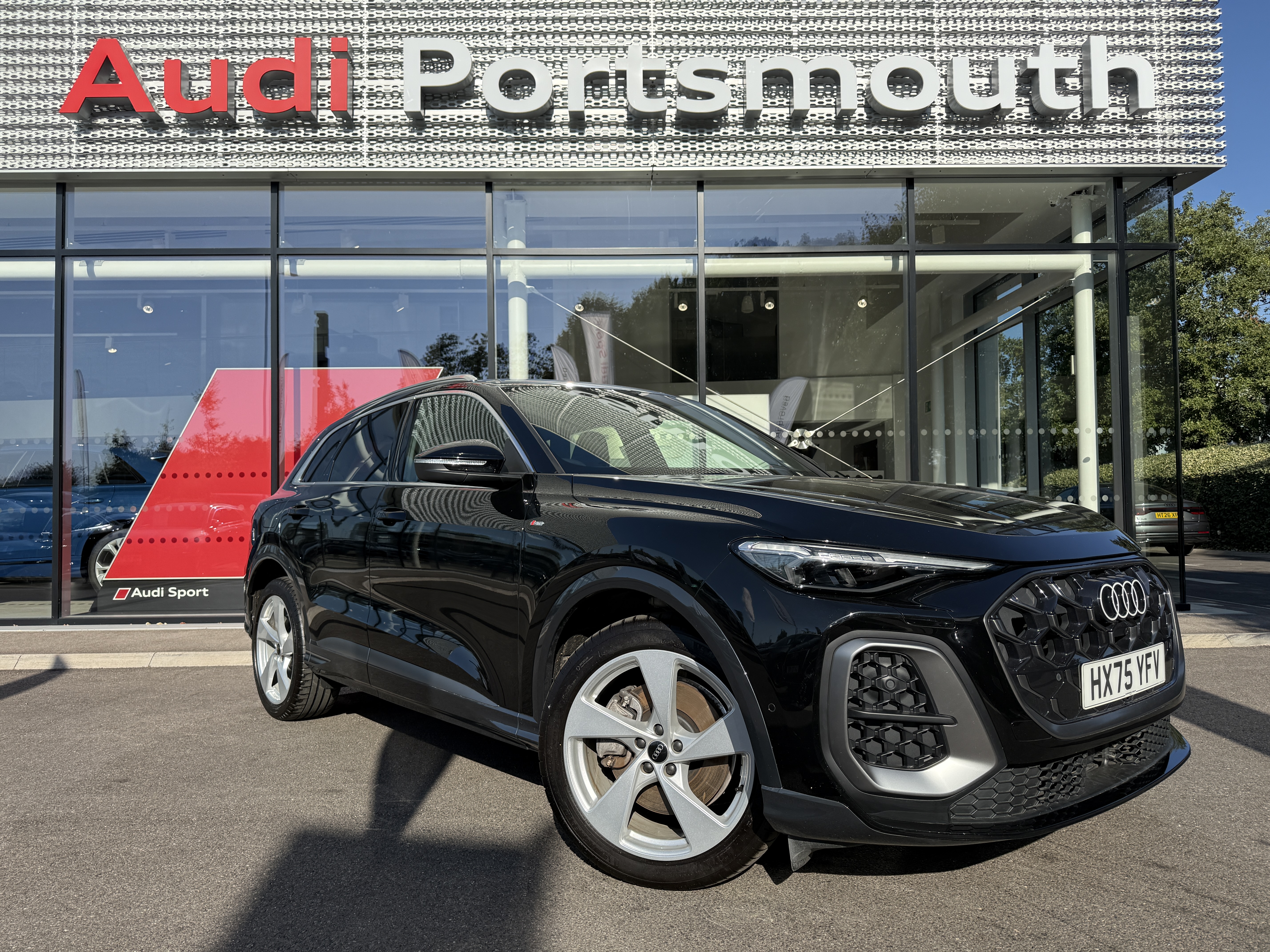 Main listing image - Audi Q5