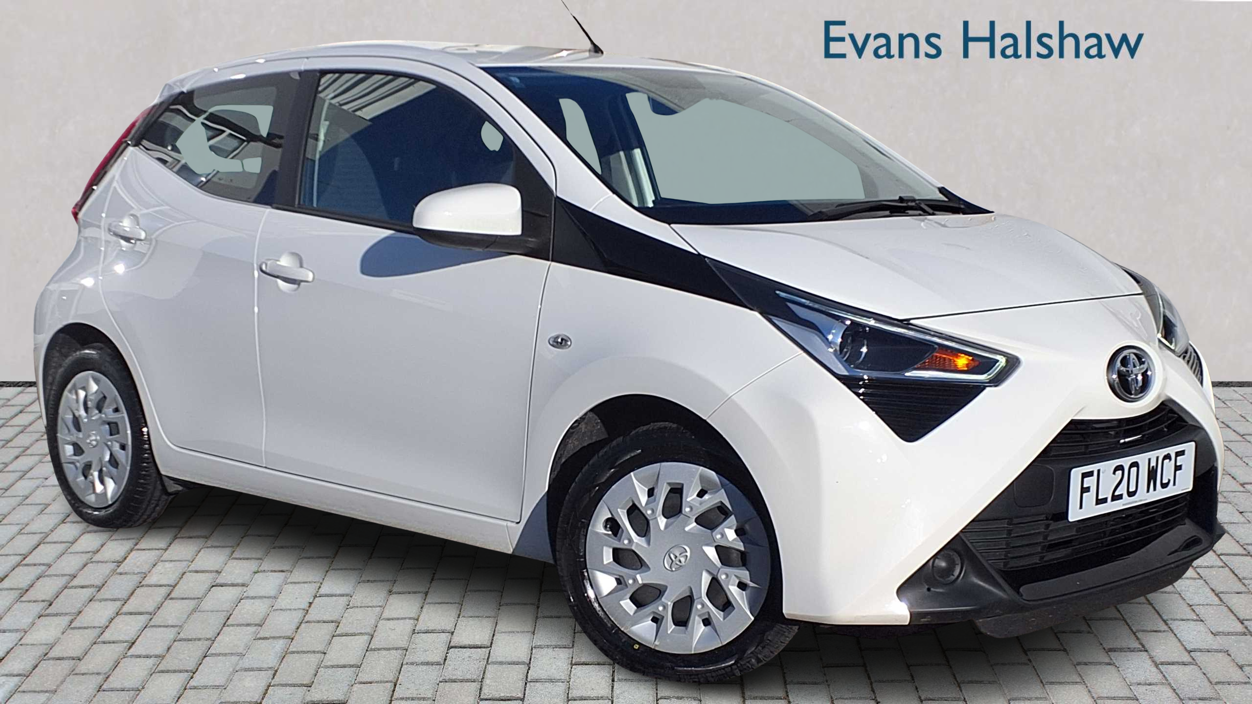 Main listing image - Toyota Aygo
