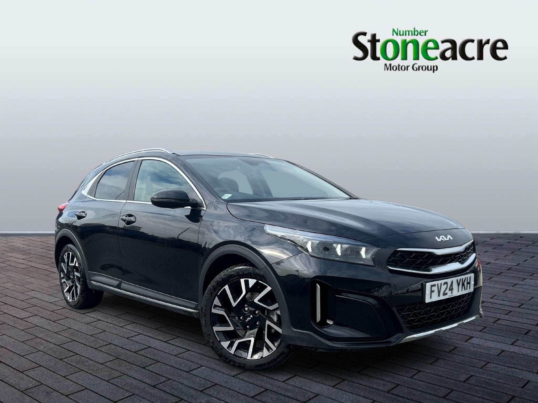 Main listing image - Kia XCeed