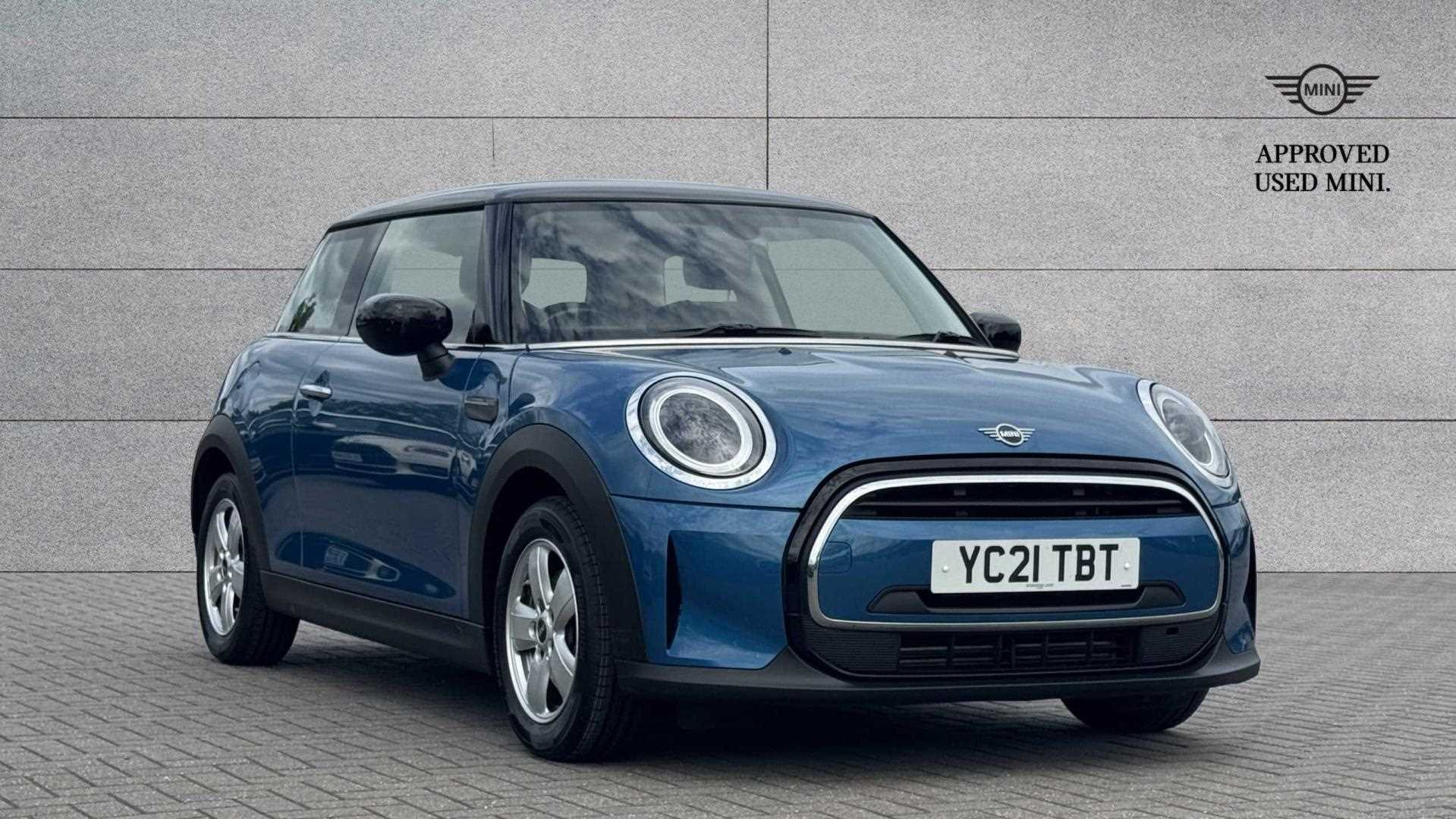 Main listing image - MINI Hatchback