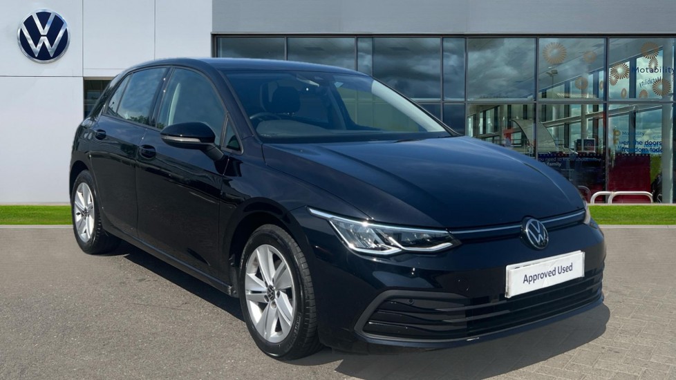 Main listing image - Volkswagen Golf