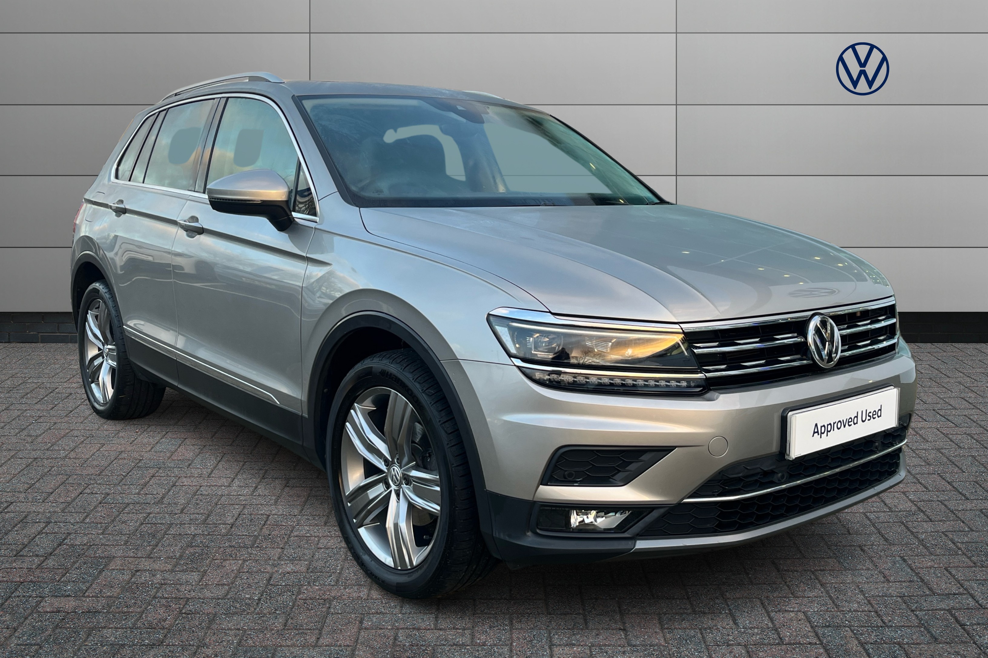 Main listing image - Volkswagen Tiguan