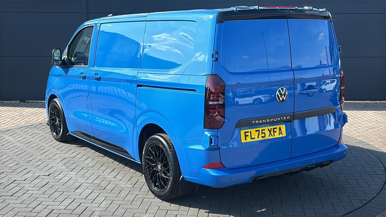 Main listing image - Volkswagen Transporter