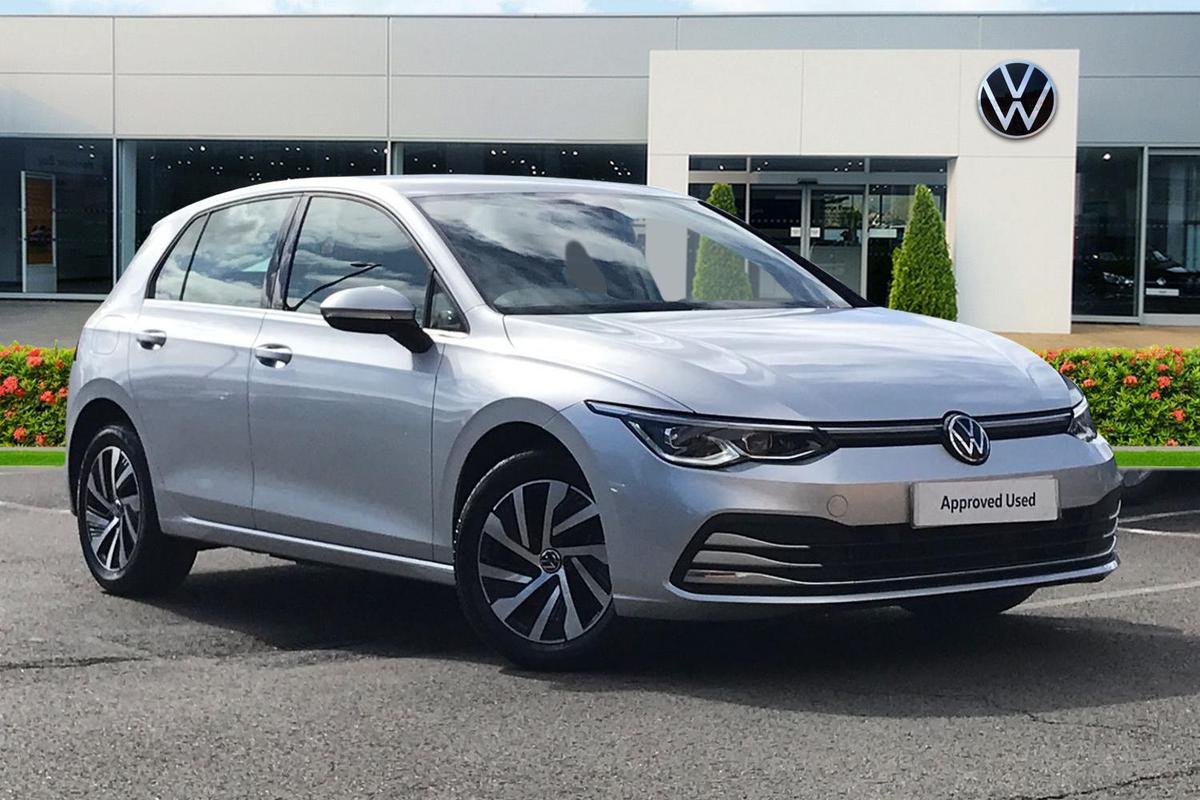 Main listing image - Volkswagen Golf