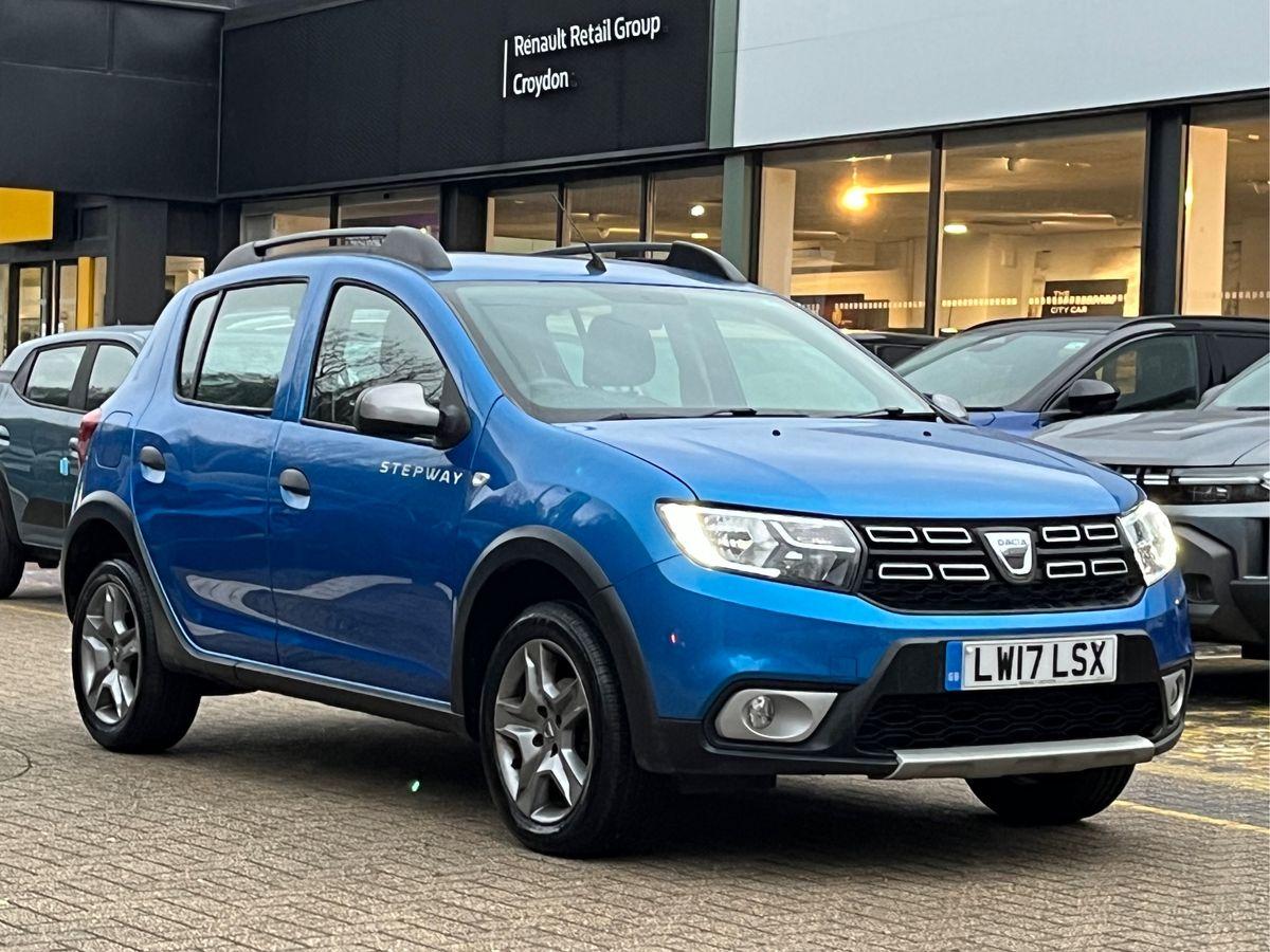 Main listing image - Dacia Sandero Stepway