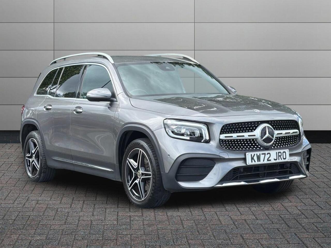 Main listing image - Mercedes-Benz GLB