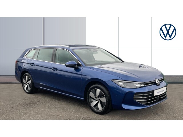 Main listing image - Volkswagen Passat Estate