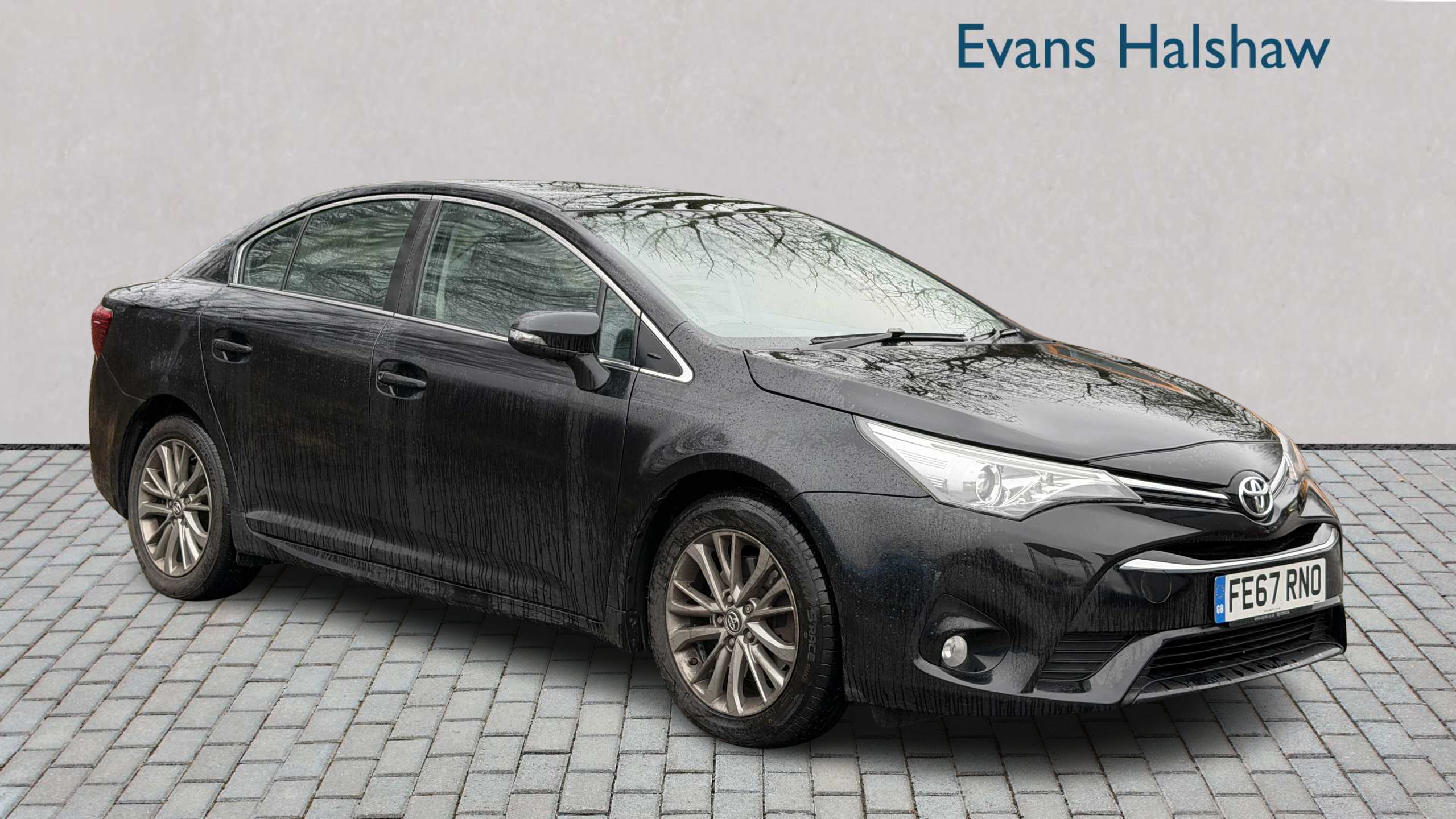 Main listing image - Toyota Avensis