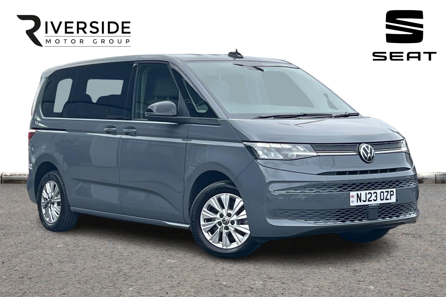 Main listing image - Volkswagen Multivan