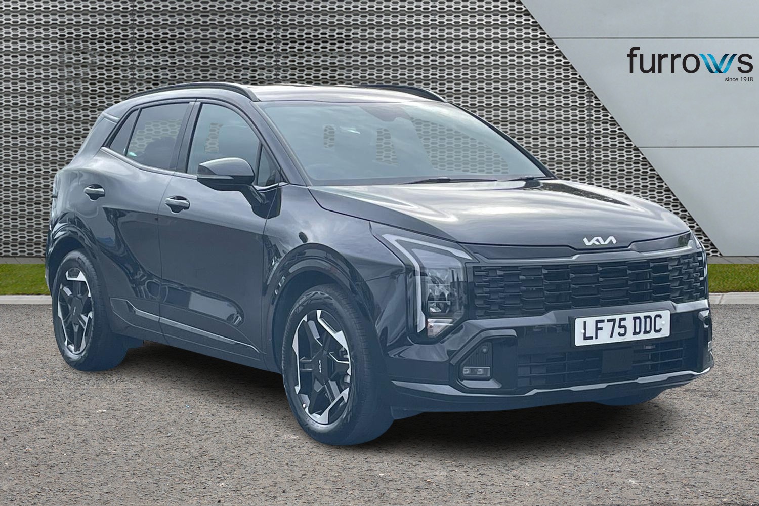 Main listing image - Kia Sportage