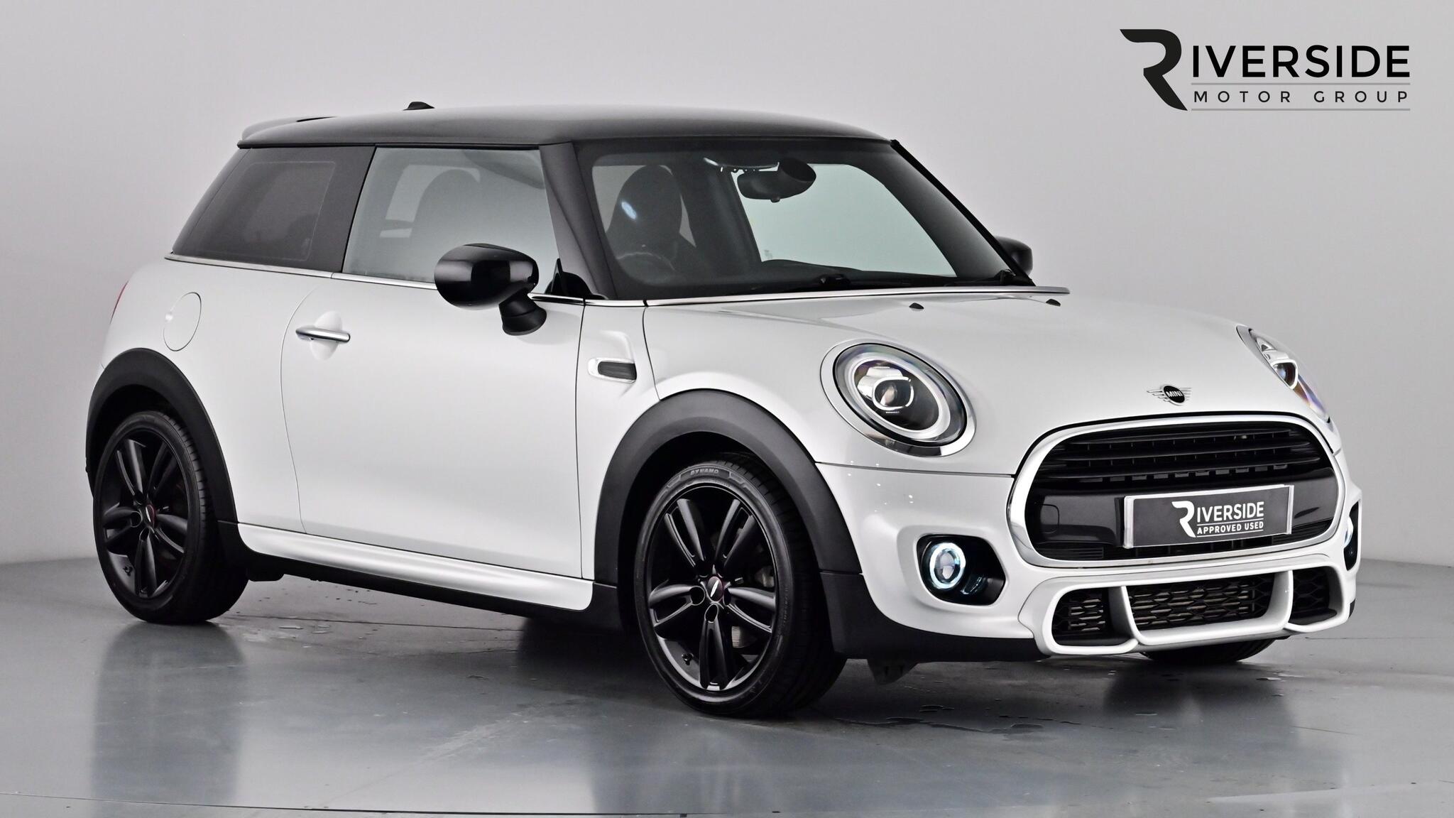 Main listing image - MINI Hatchback