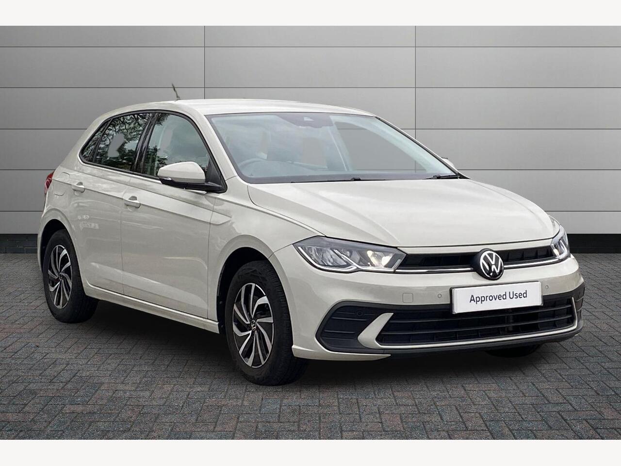 Main listing image - Volkswagen Polo