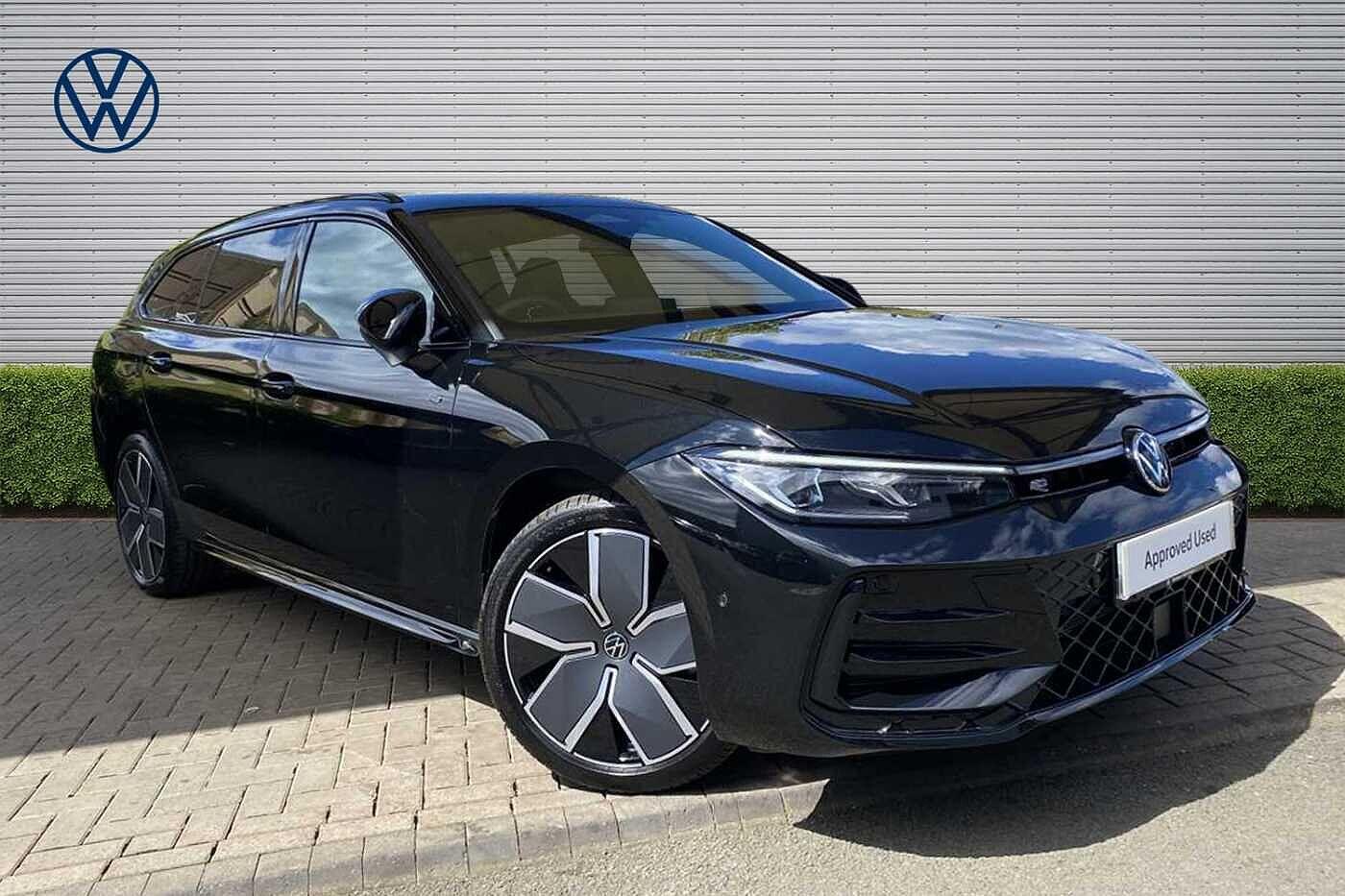 Main listing image - Volkswagen Passat