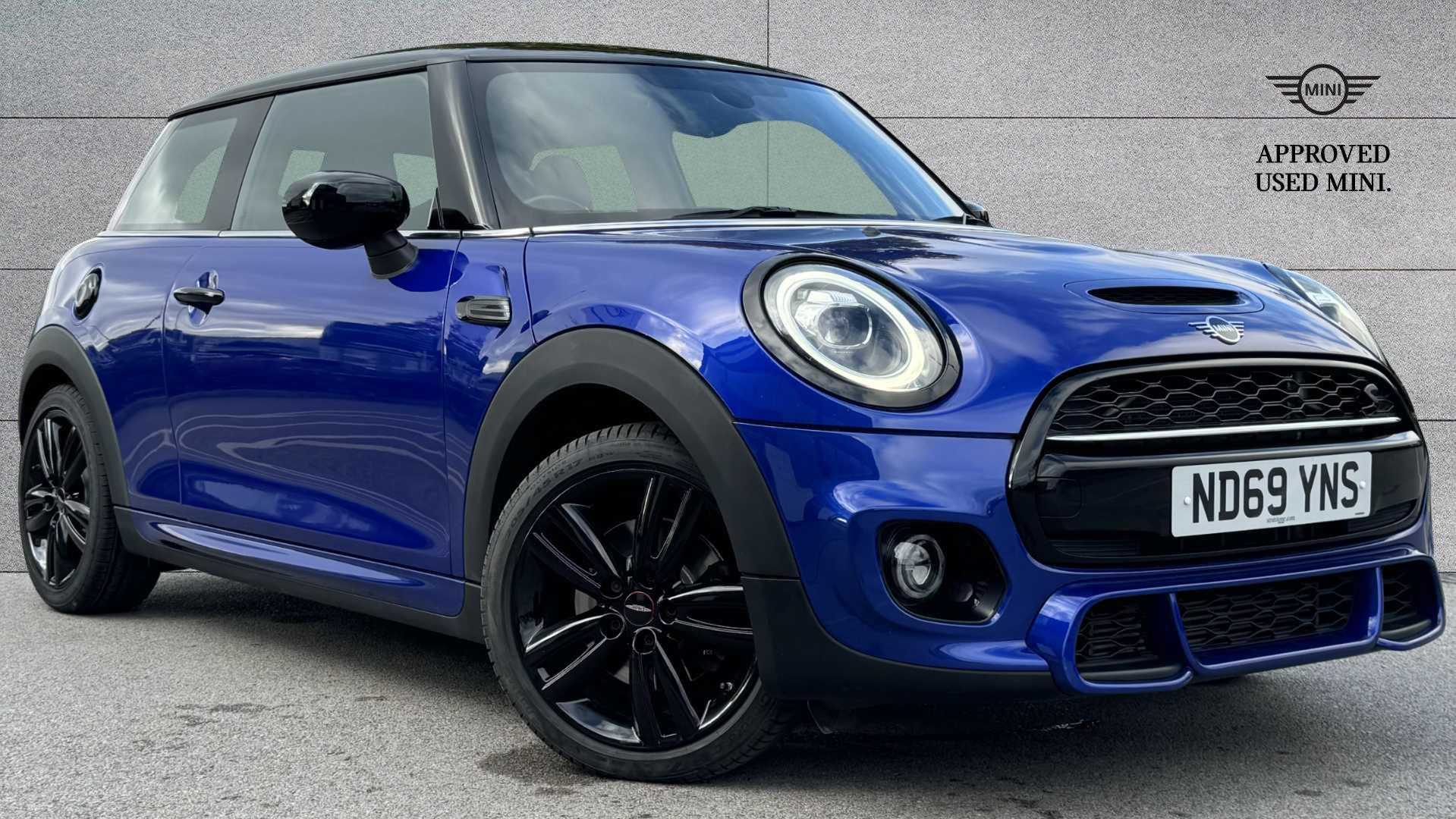 Main listing image - MINI Hatchback