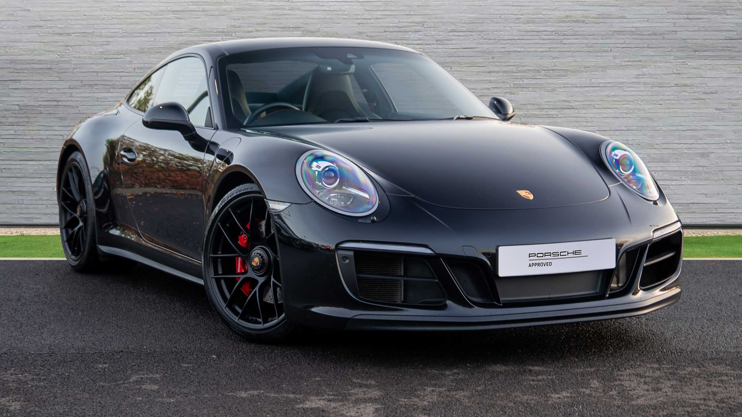 Main listing image - Porsche 911