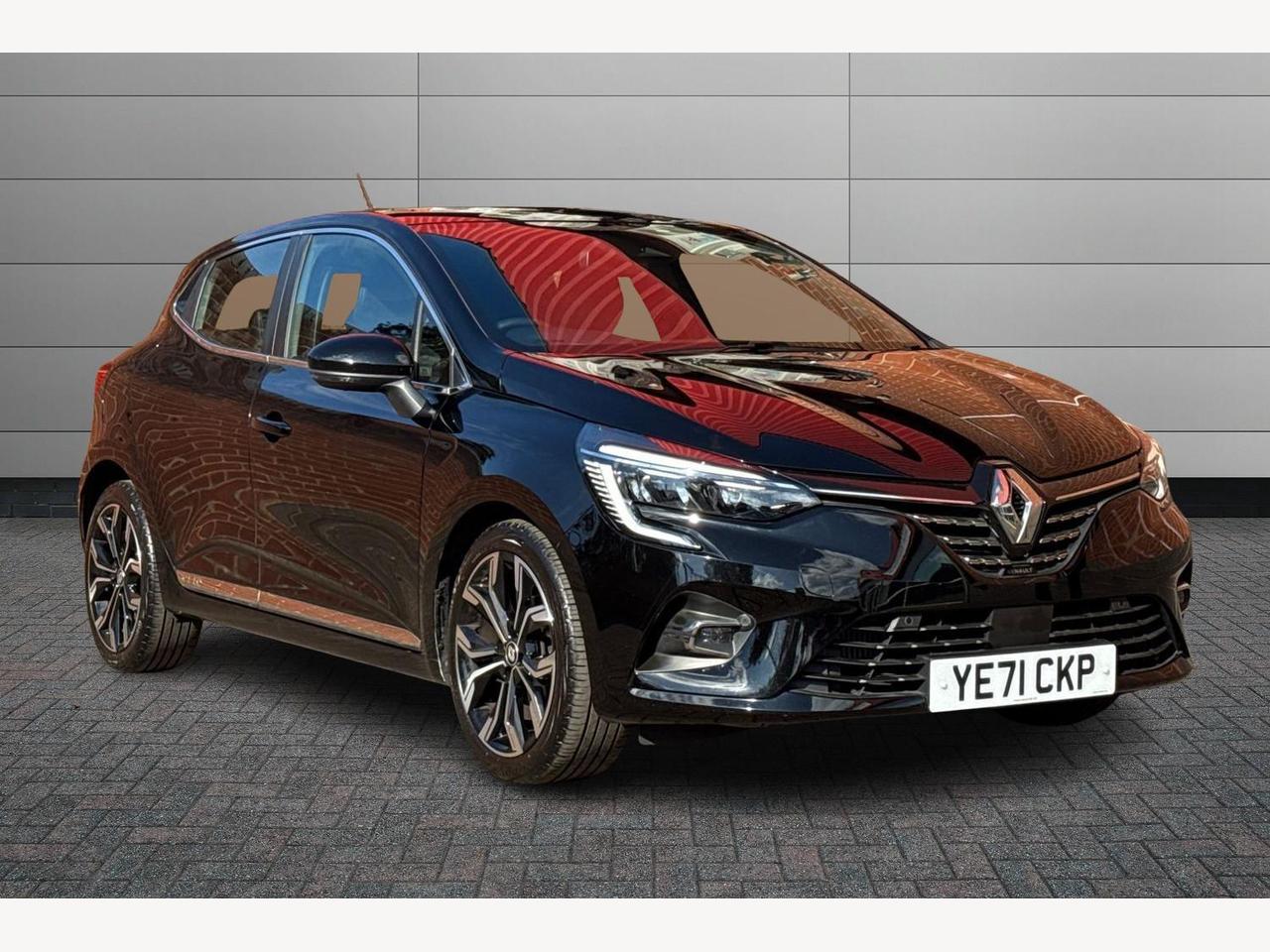Main listing image - Renault Clio