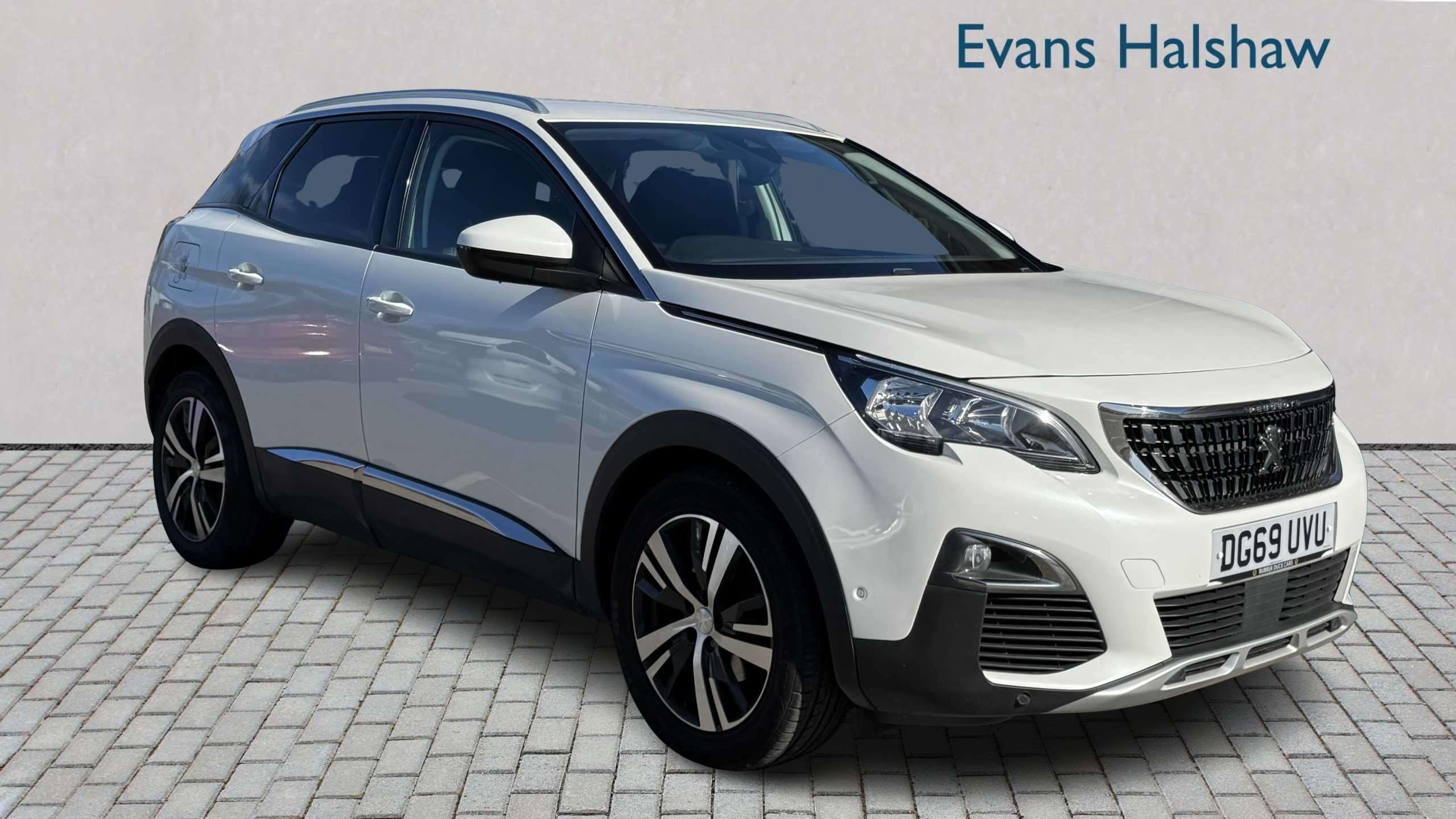 Main listing image - Peugeot 3008