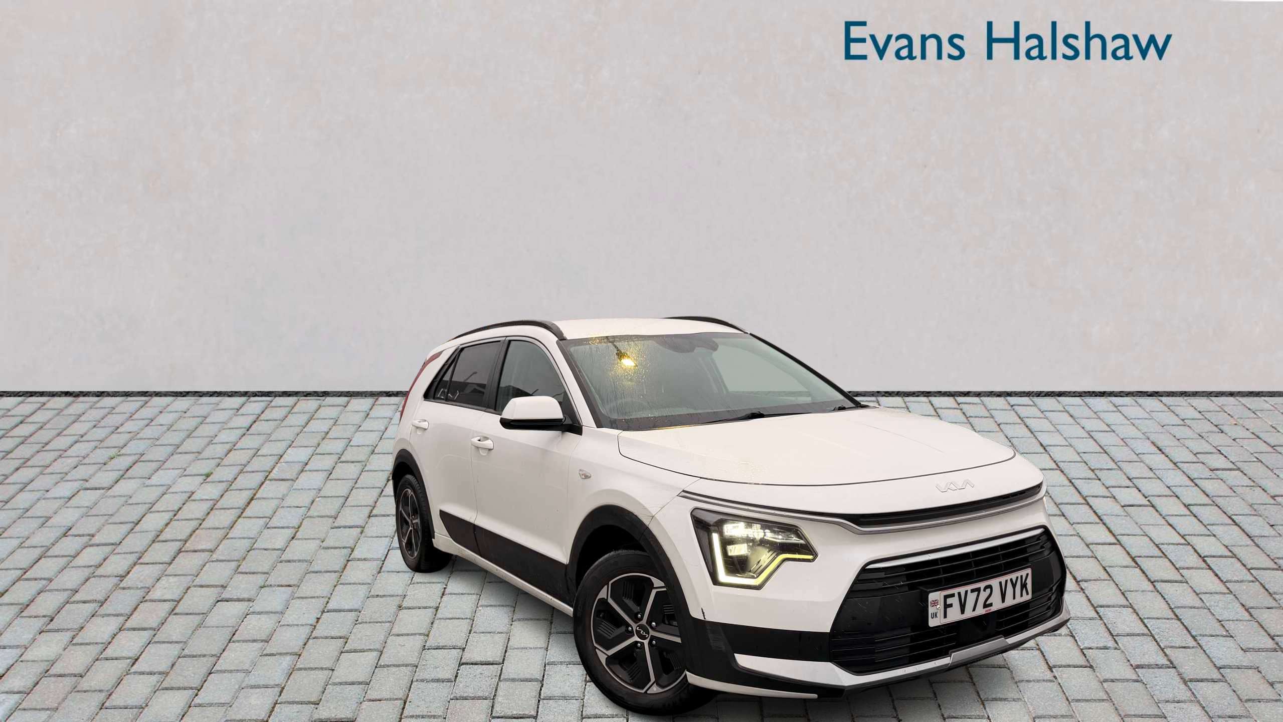 Main listing image - Kia Niro