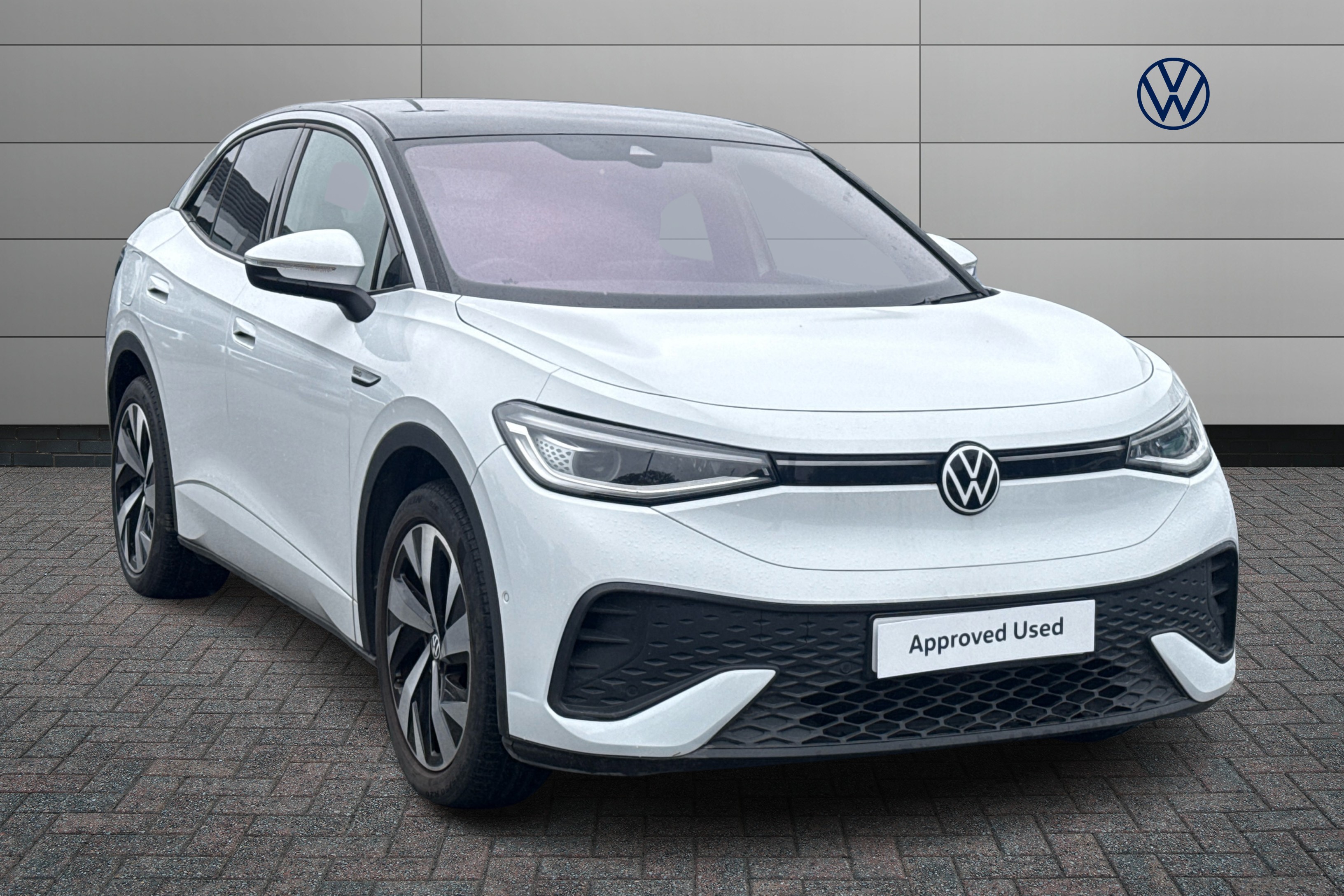 Main listing image - Volkswagen ID.5