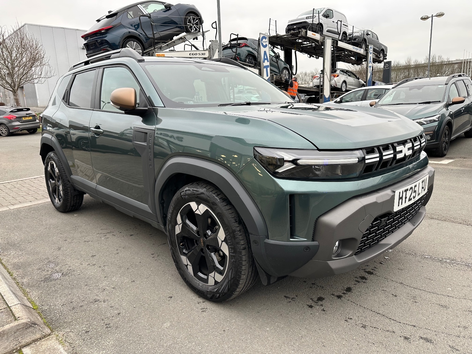 Main listing image - Dacia Duster