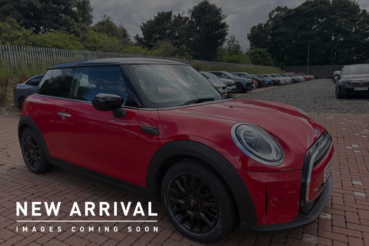 Main listing image - MINI Hatchback