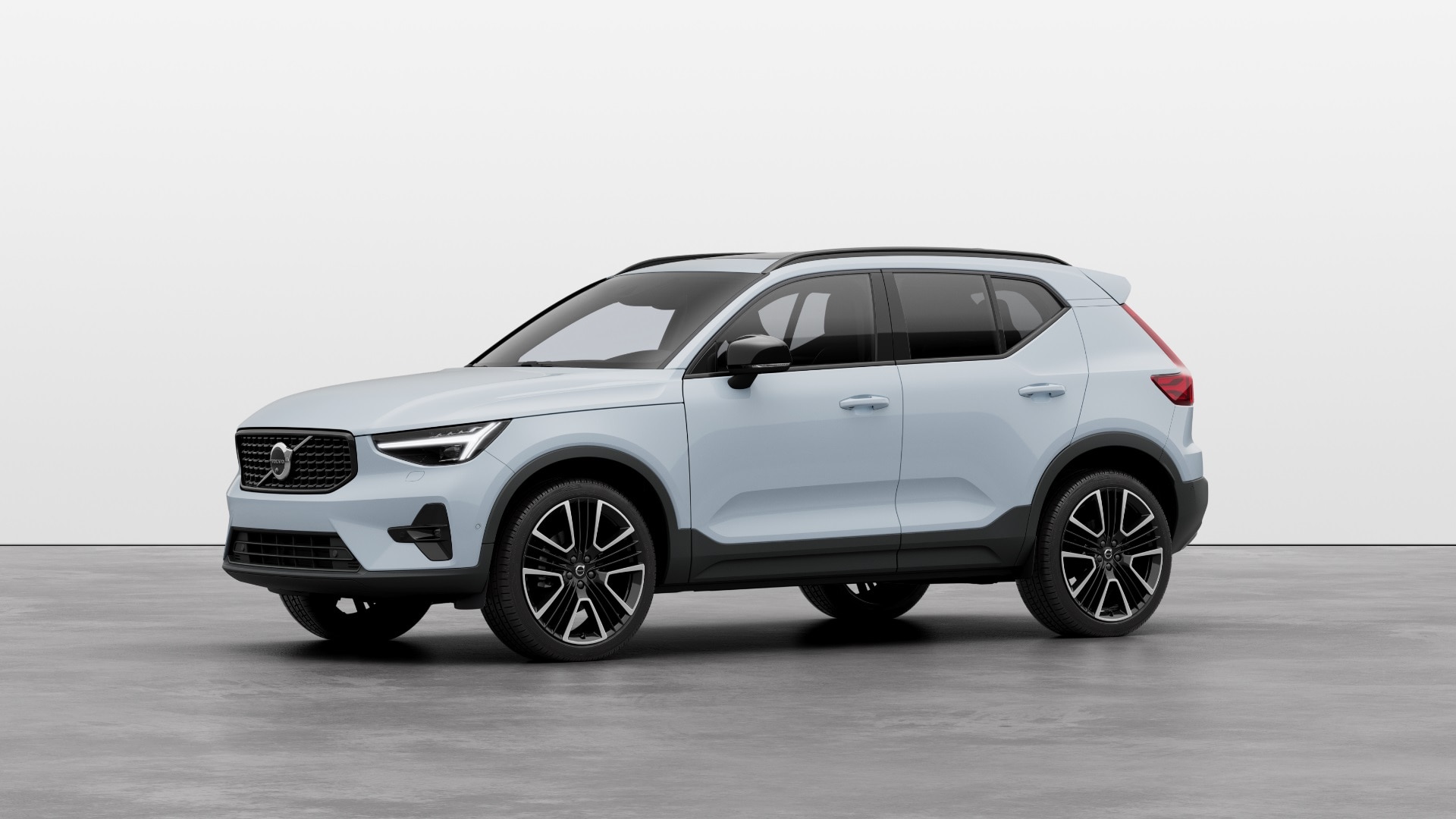 Main listing image - Volvo XC40