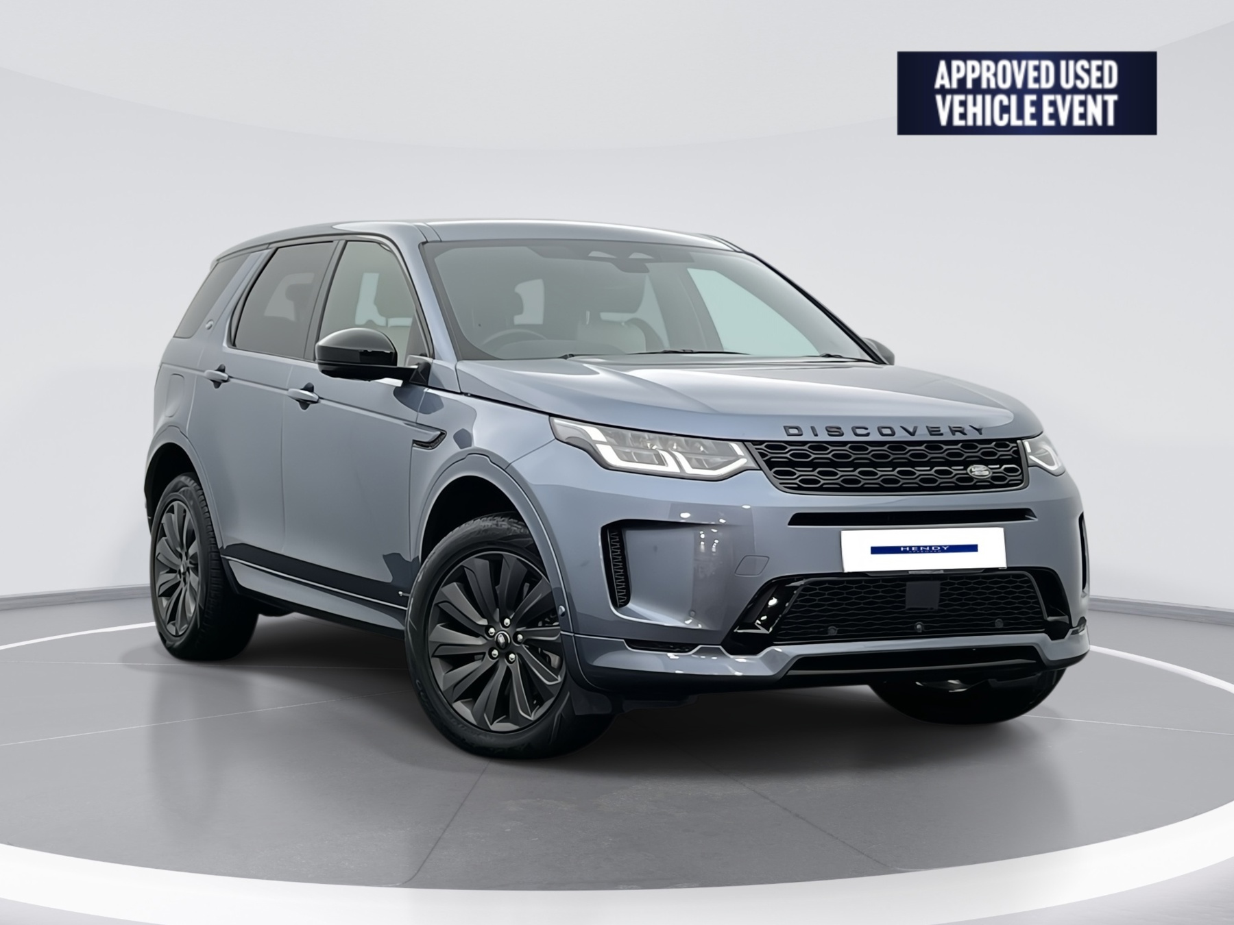 Main listing image - Land Rover Discovery Sport