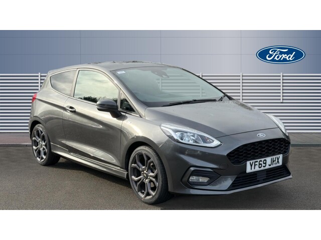 Main listing image - Ford Fiesta