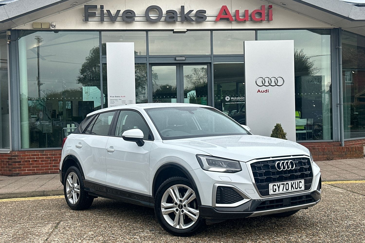 Main listing image - Audi Q2