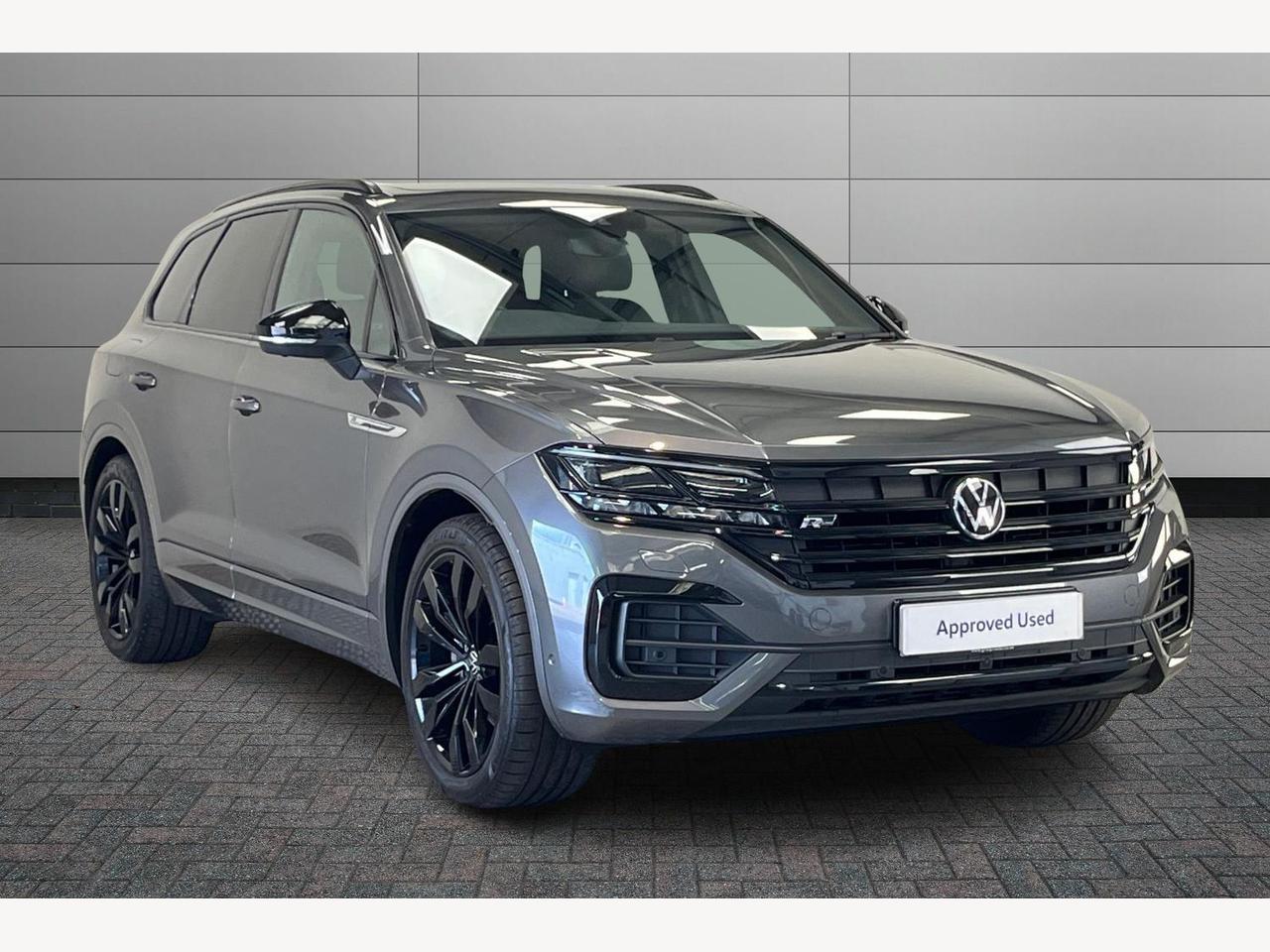 Main listing image - Volkswagen Touareg