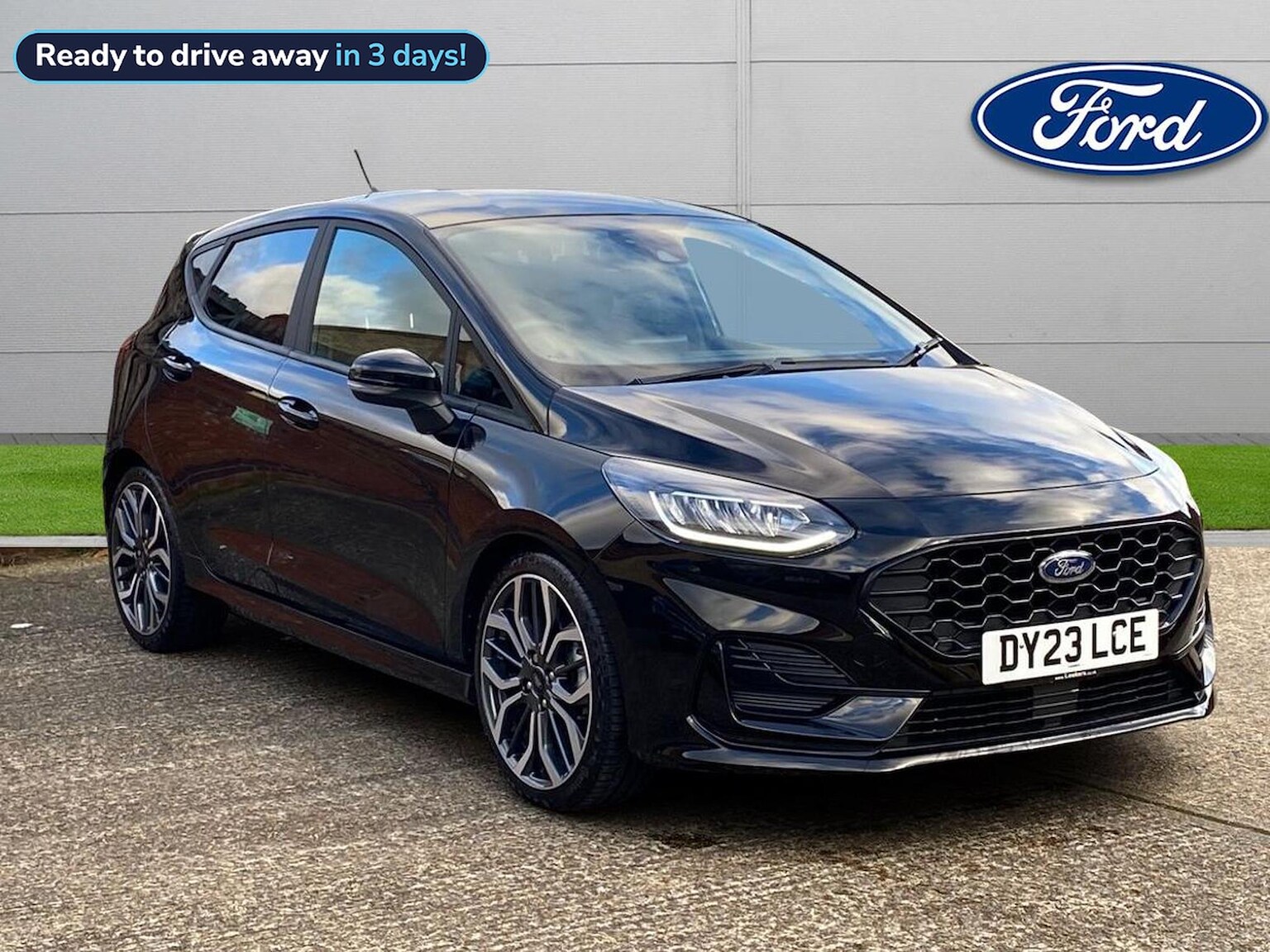 Main listing image - Ford Fiesta