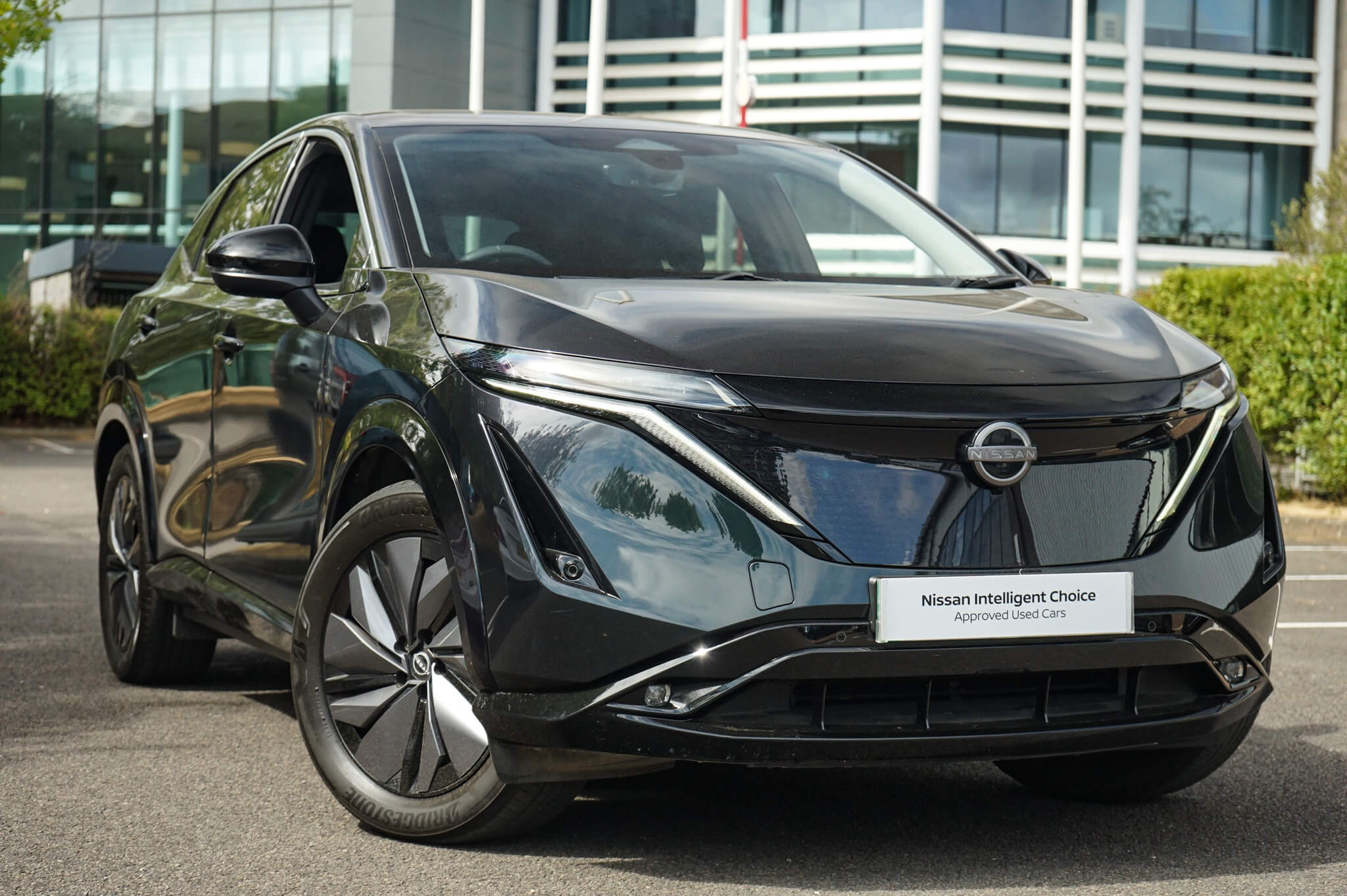 Main listing image - Nissan Ariya