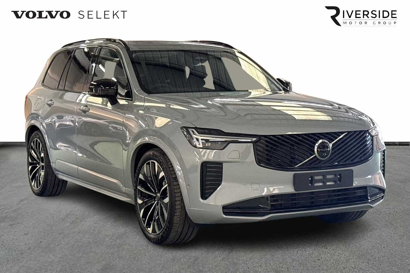 Main listing image - Volvo XC90